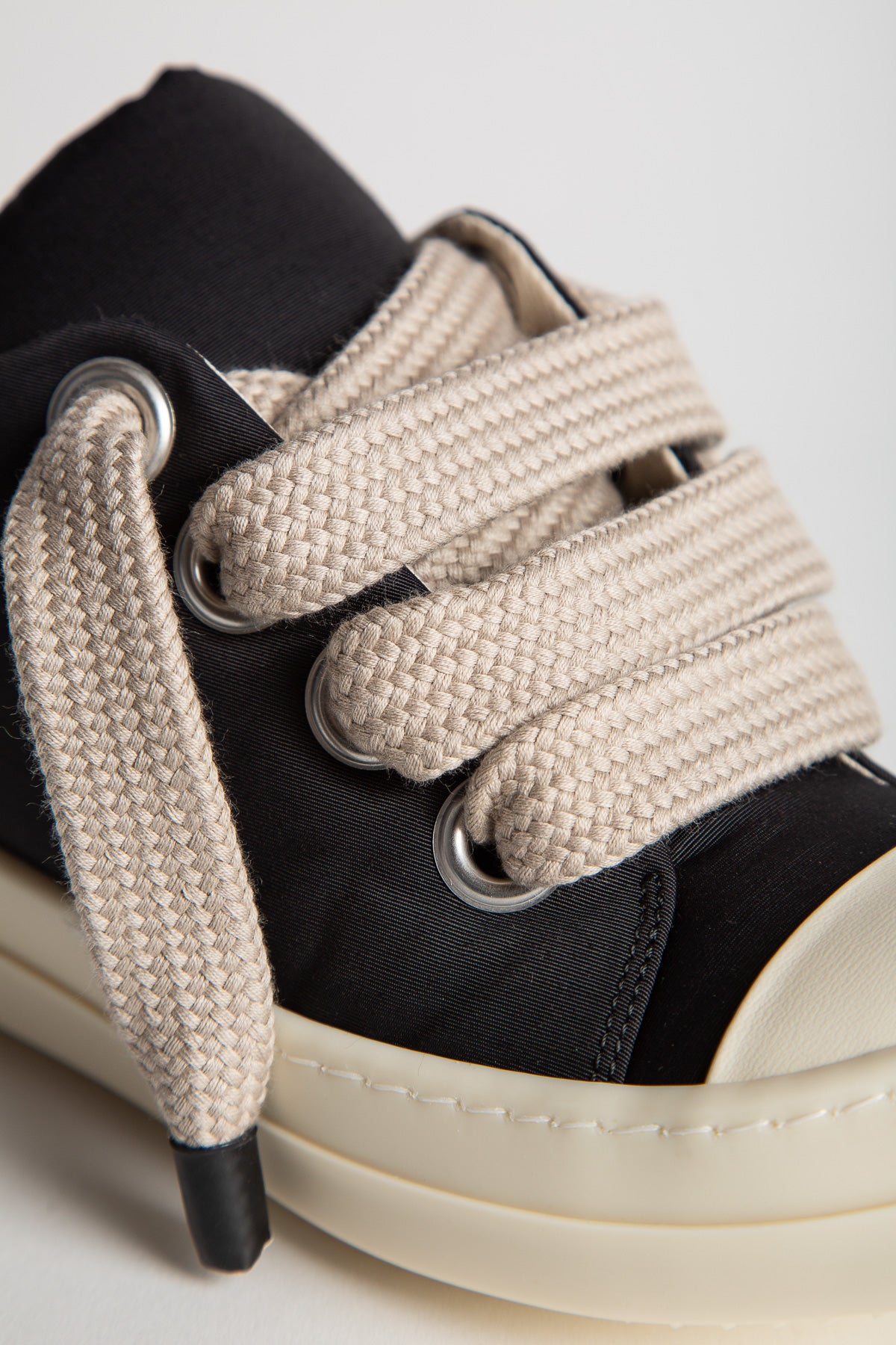 RICK OWENS DRKSHDW | JUMBO LACE PUFFER LOW SNEAKS