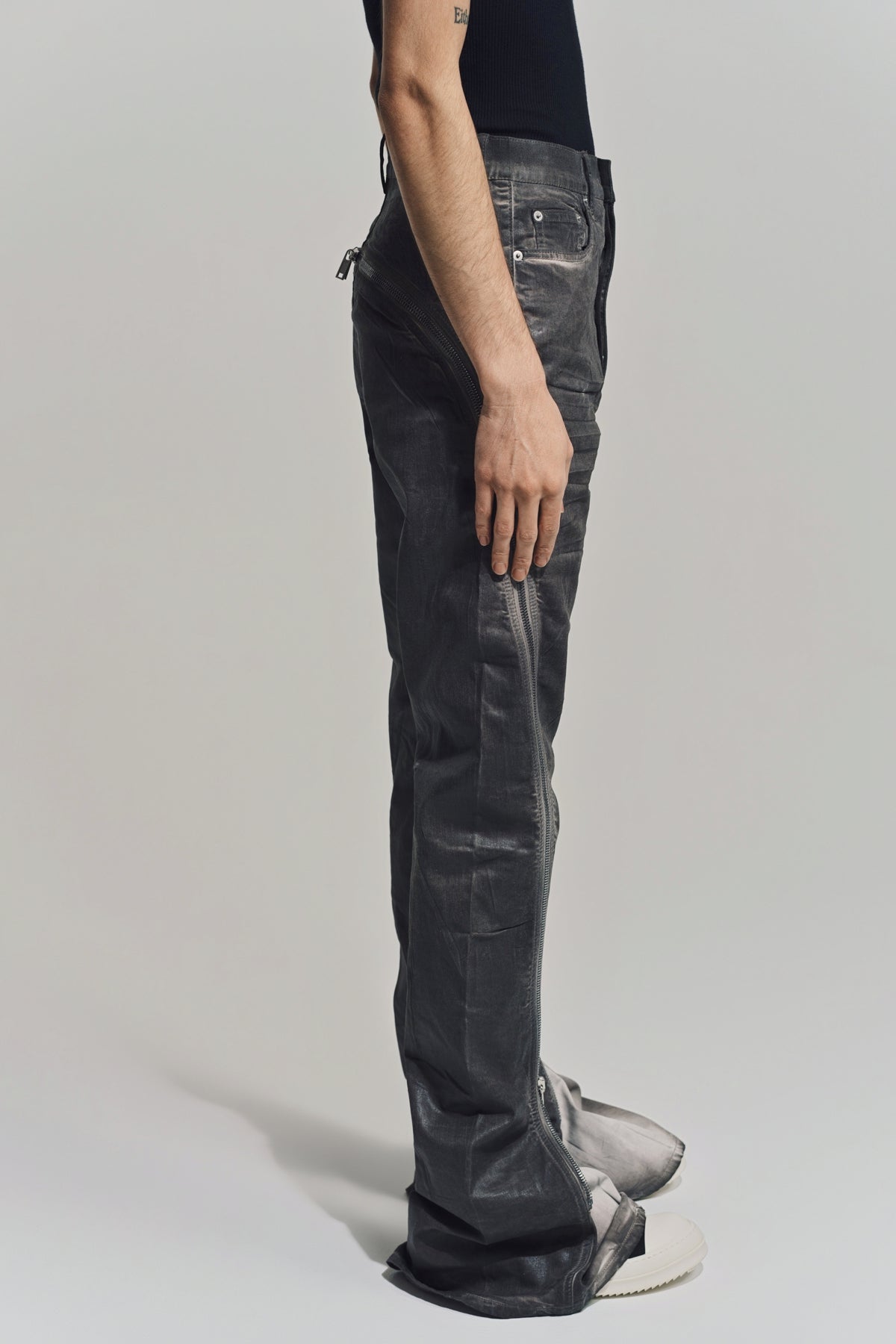 RICK OWENS DRKSHDW | BOLAN BANANA JEANS - MAXFIELD LA