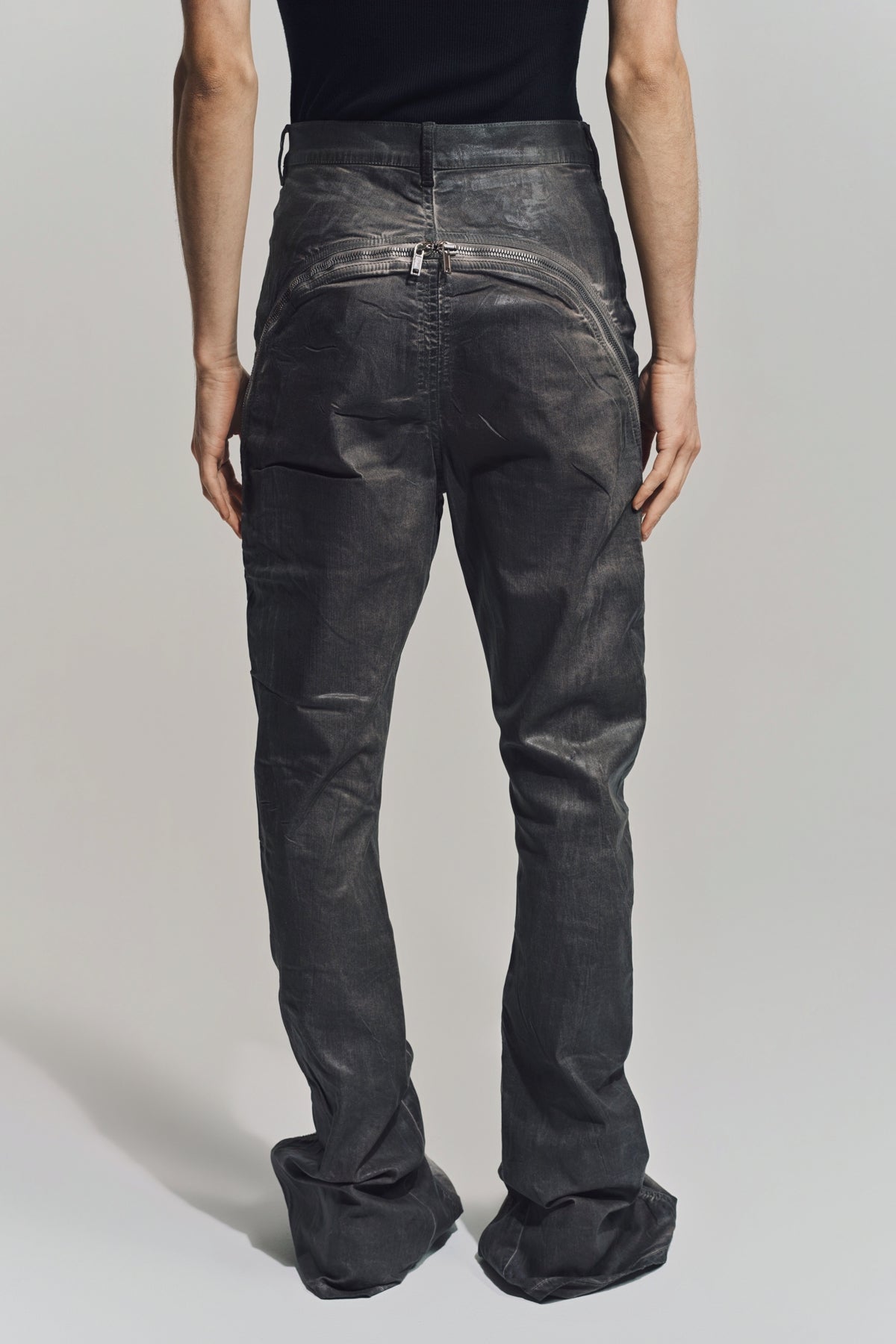 RICK OWENS DRKSHDW | BOLAN BANANA JEANS - MAXFIELD LA