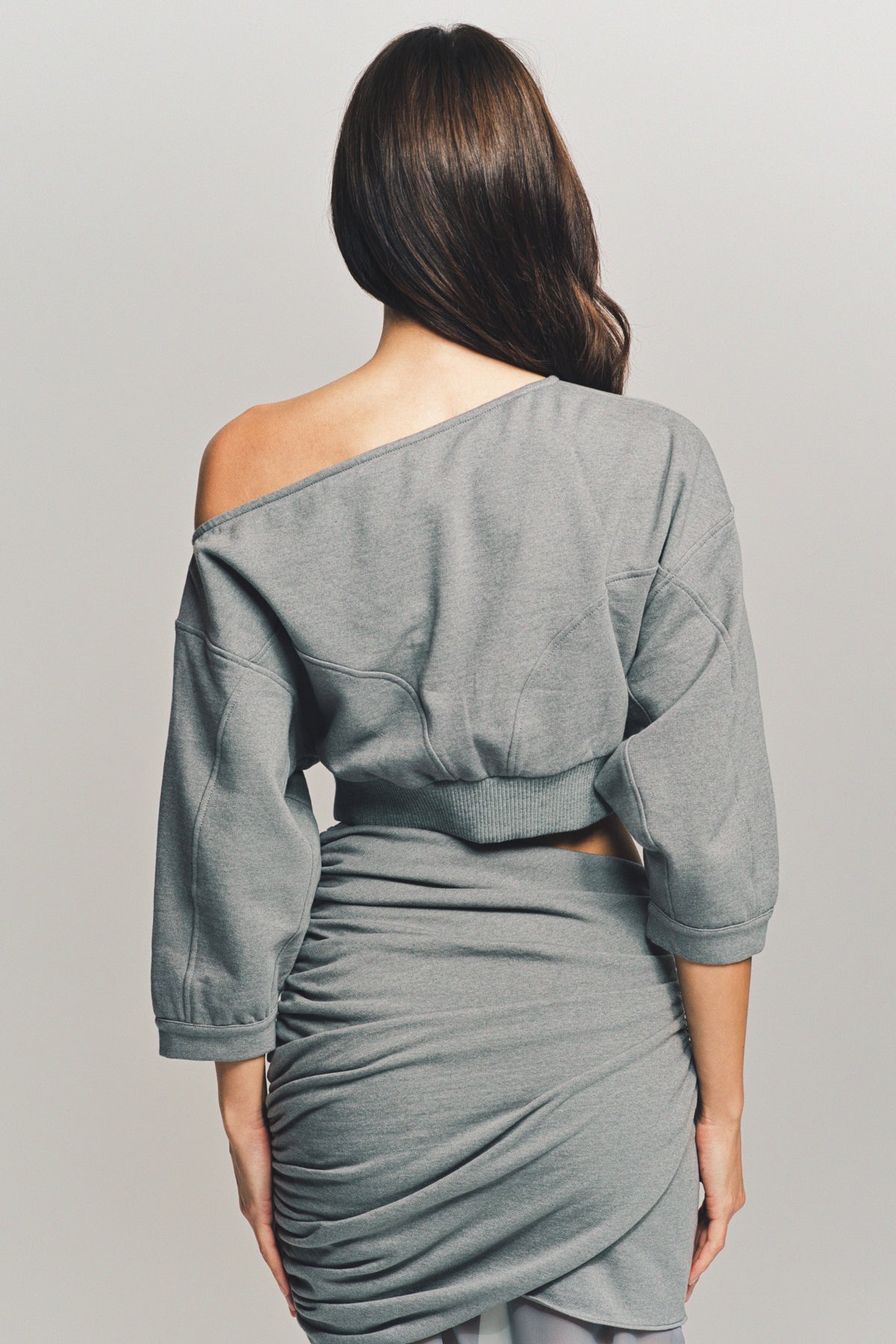 NENSI DOJAKA | CROPPED SWEATSHIRT
