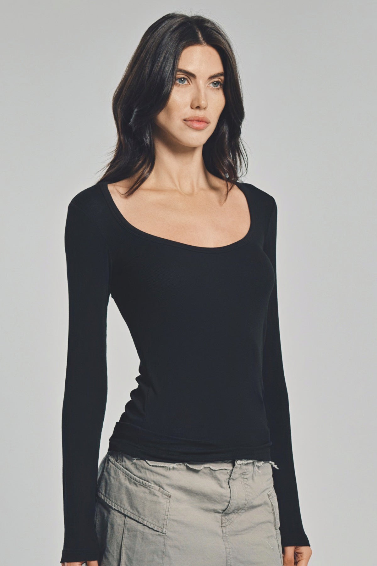 BALENCIAGA | LONG SLEEVE GARDEROBE DÉCOLLETÉ TOP