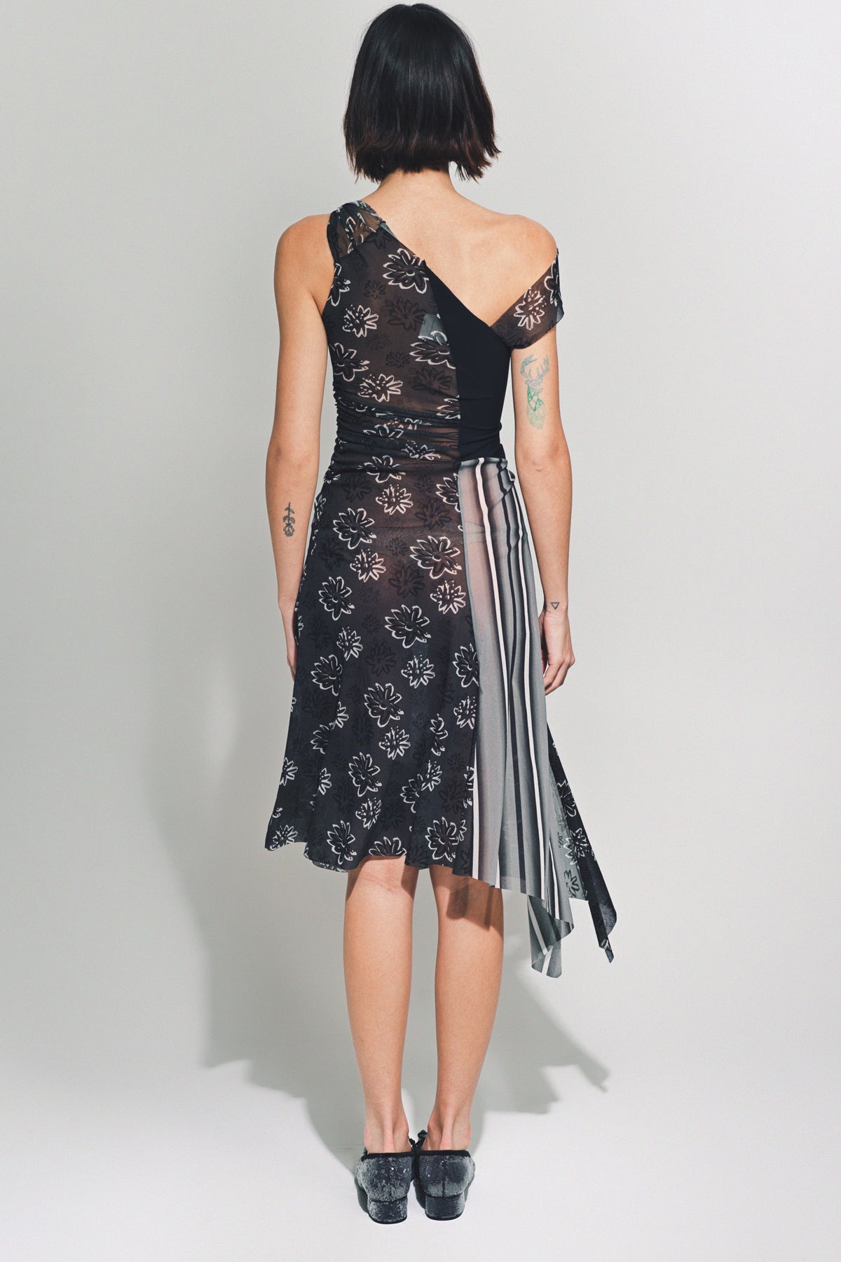 PAULA CANOVAS DEL VAS | DIAMOND MESH DRESS
