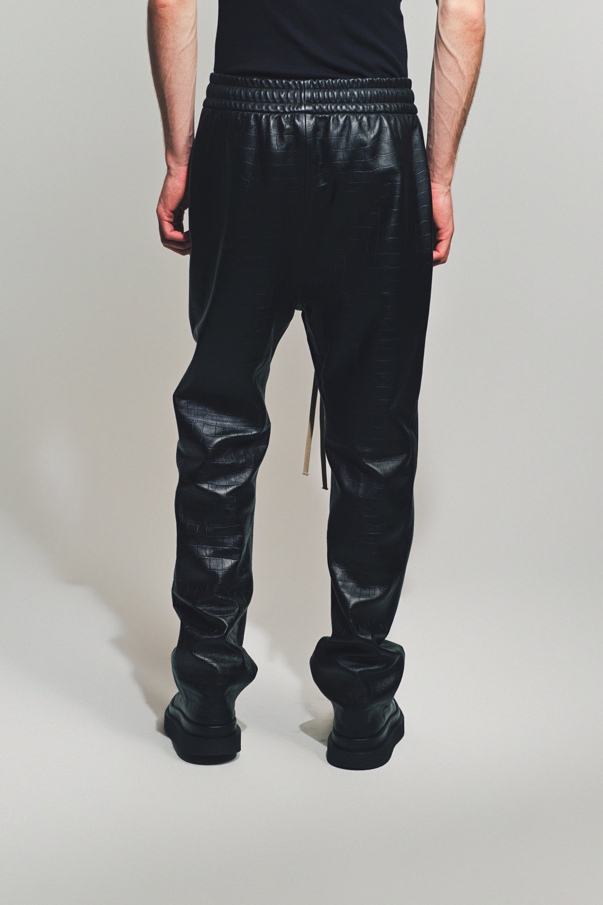 FEAR OF GOD | LEATHER FORUM PANTS - MAXFIELD LA