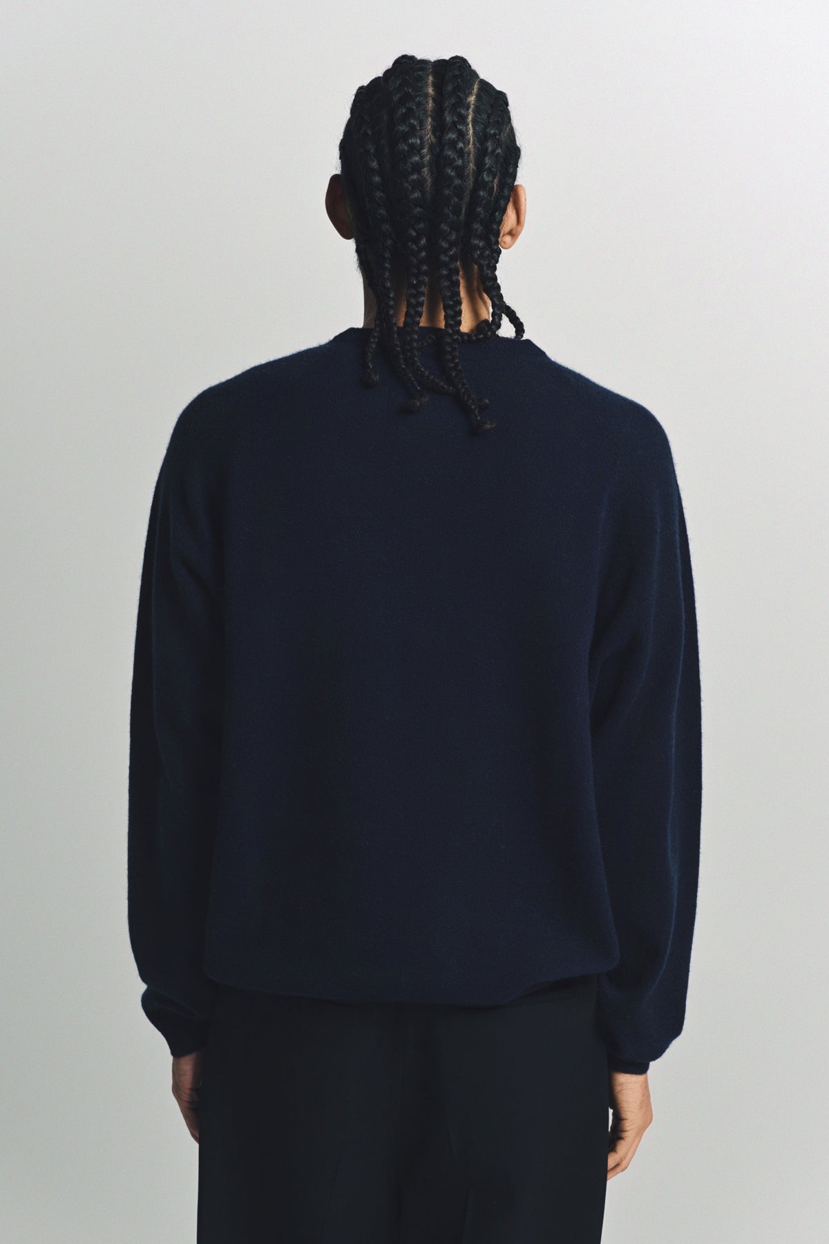FRENCKENBERGER | BOYFRIEND R-NECK SWEATER - MAXFIELD LA