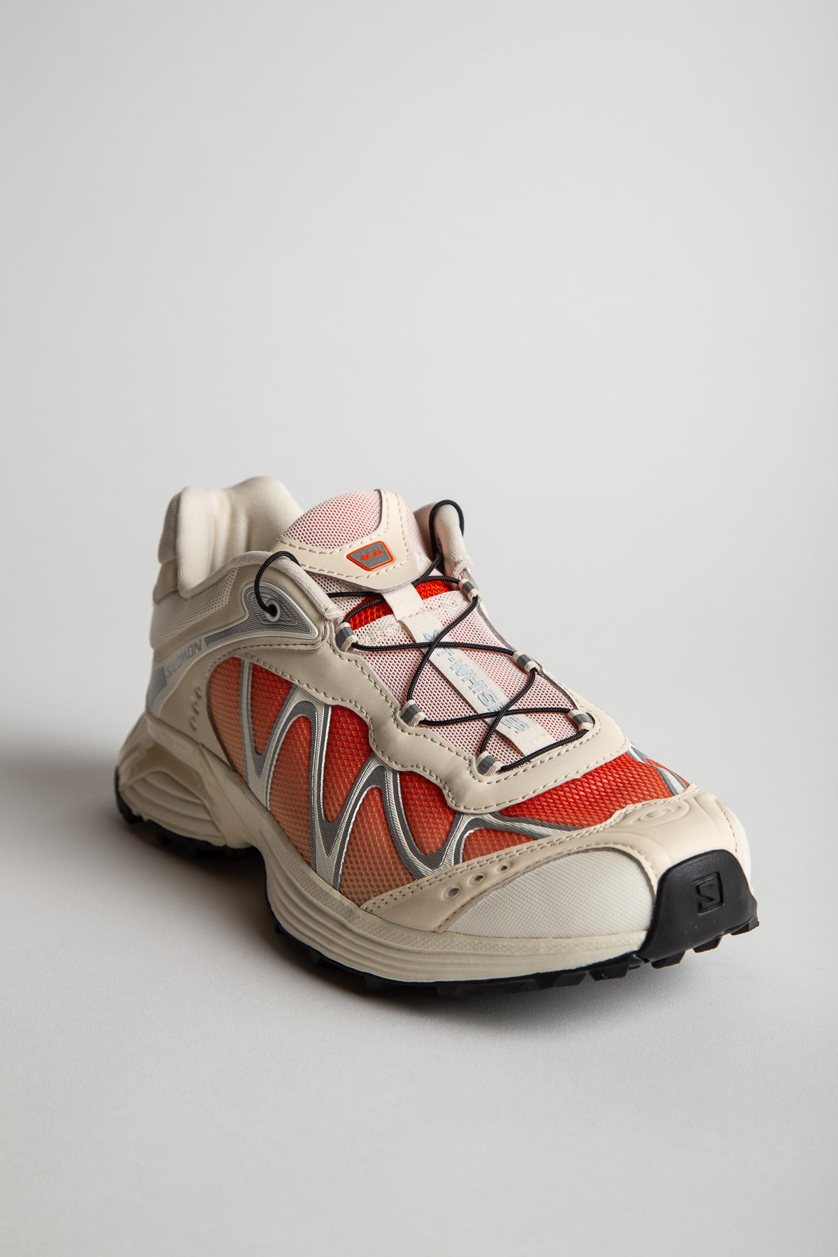 SALOMON | XT-WHISPER