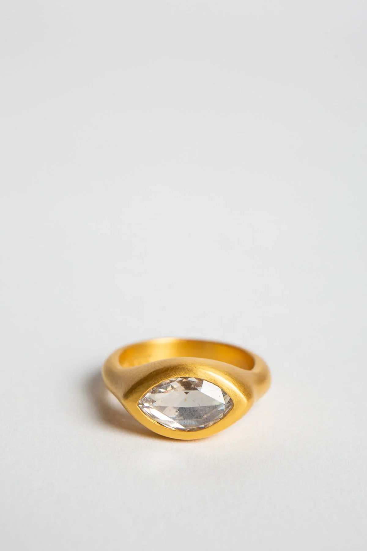 ELI HALILI | YELLOW GOLD & MARQUIS DIAMOND RING