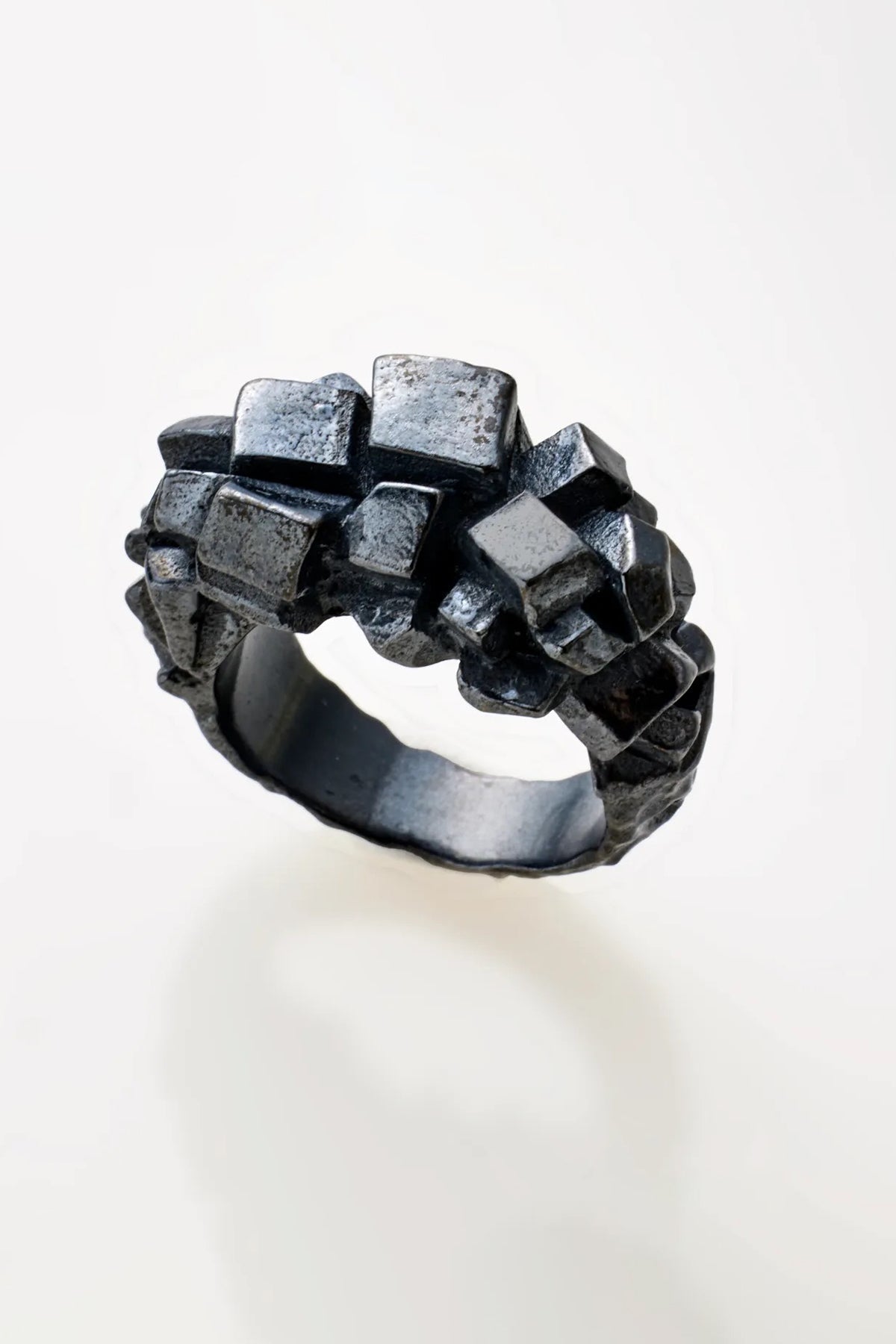 MARIE-ALEXANDRINE YVERNAULT | PYA GUNMETAL XXL ARTO BAG RING - MAXFIELD LA
