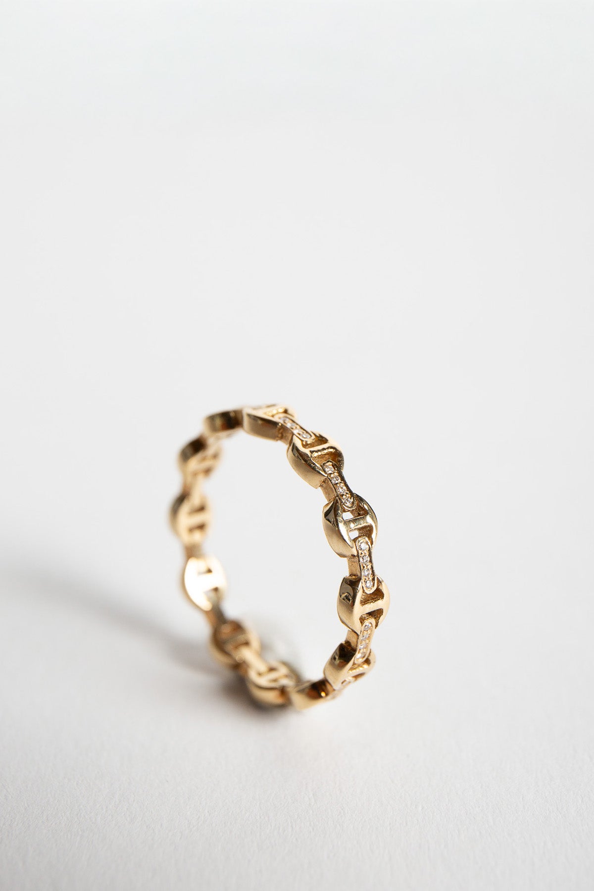 HOORSENBUHS | MICRO DAME TRI-LINK II WITH DIAMOND BRIDGES RING