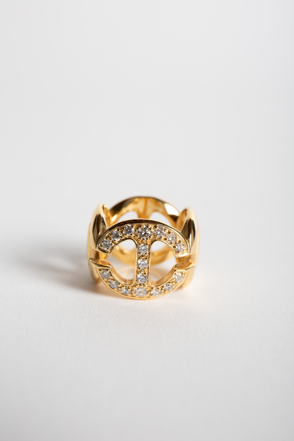 HOORSENBUHS | SQUARE LINK PAVE DIAMOND RING