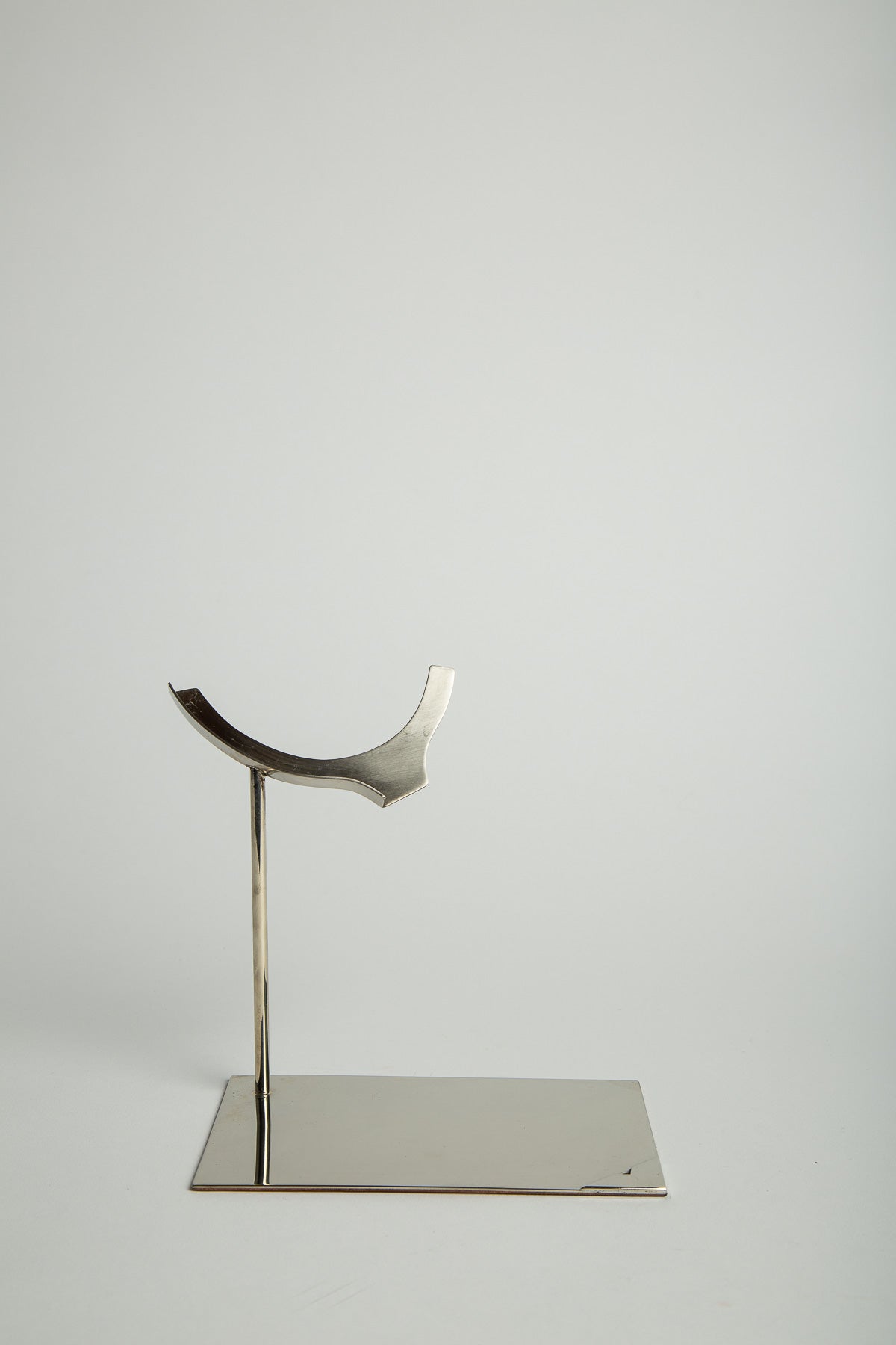 MAXFIELD PRIVATE COLLECTION | 1970'S STERLING SILVER TENNIS RACKET
