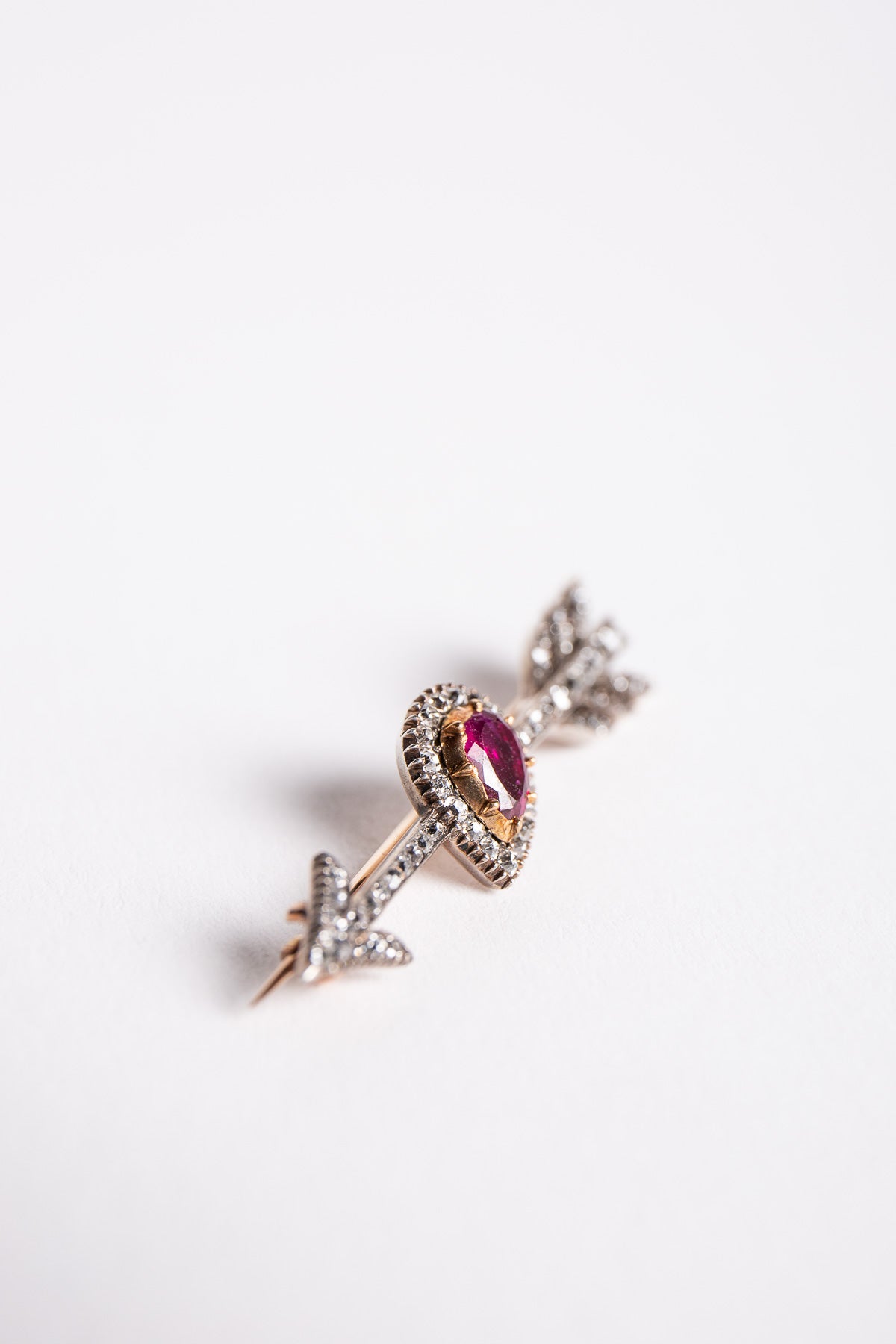MAXFIELD PRIVATE COLLECTION | VINTAGE VICTORIAN ARROW BROOCH WITH DIAMONDS & A BURMESE RUBY