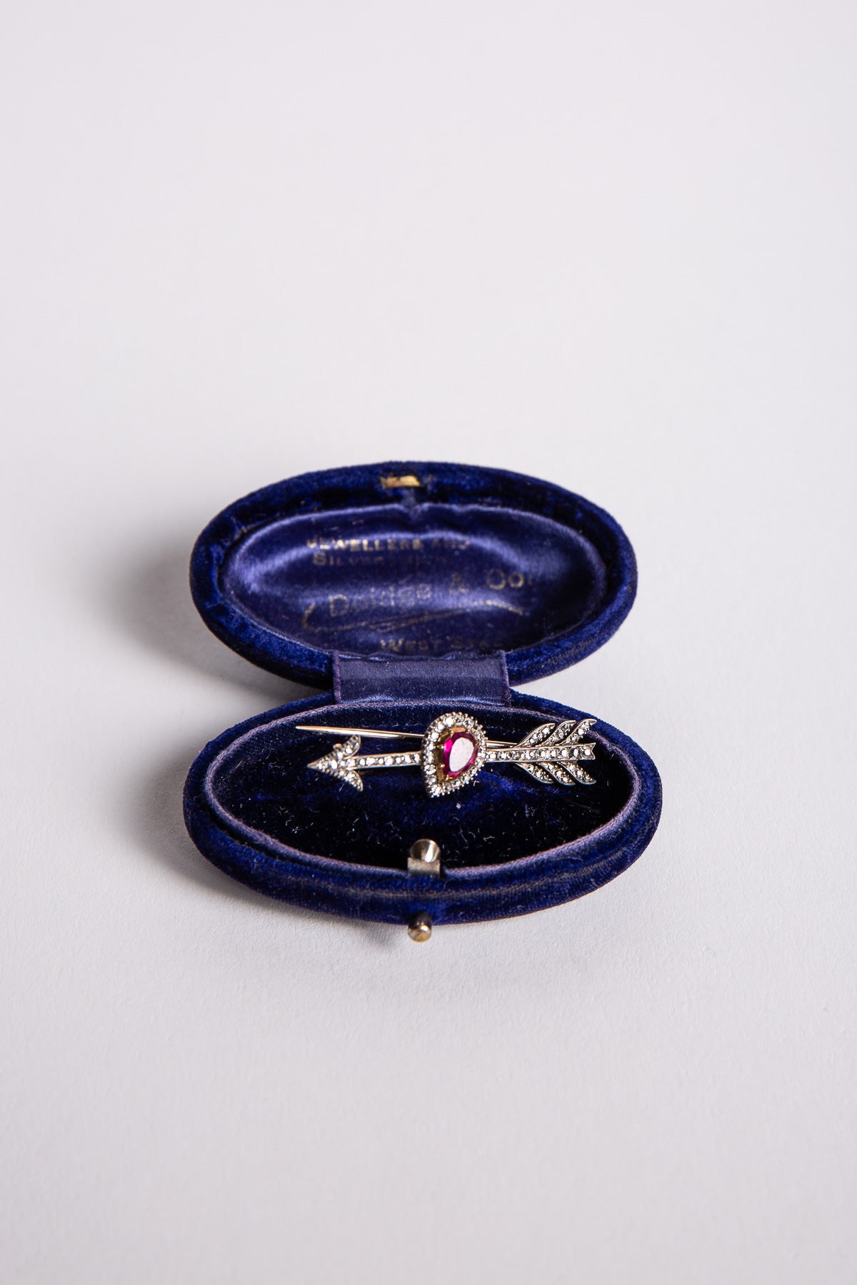 MAXFIELD PRIVATE COLLECTION | VINTAGE VICTORIAN ARROW BROOCH WITH DIAMONDS & A BURMESE RUBY