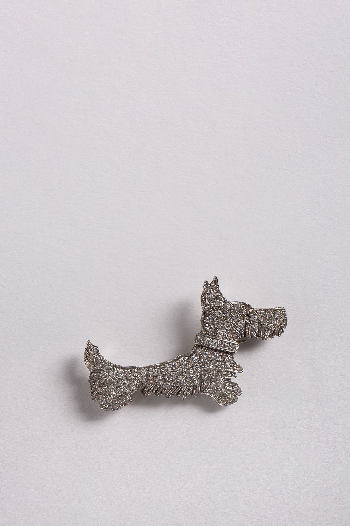 MAXFIELD PRIVATE COLLECTION | VINTAGE ART DECO TERRIER BROOCH