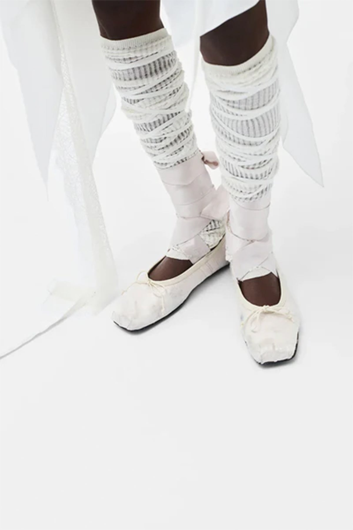 ANN DEMEULEMEESTER | WHITE ADEL OPEN RIB LEG WARMERS