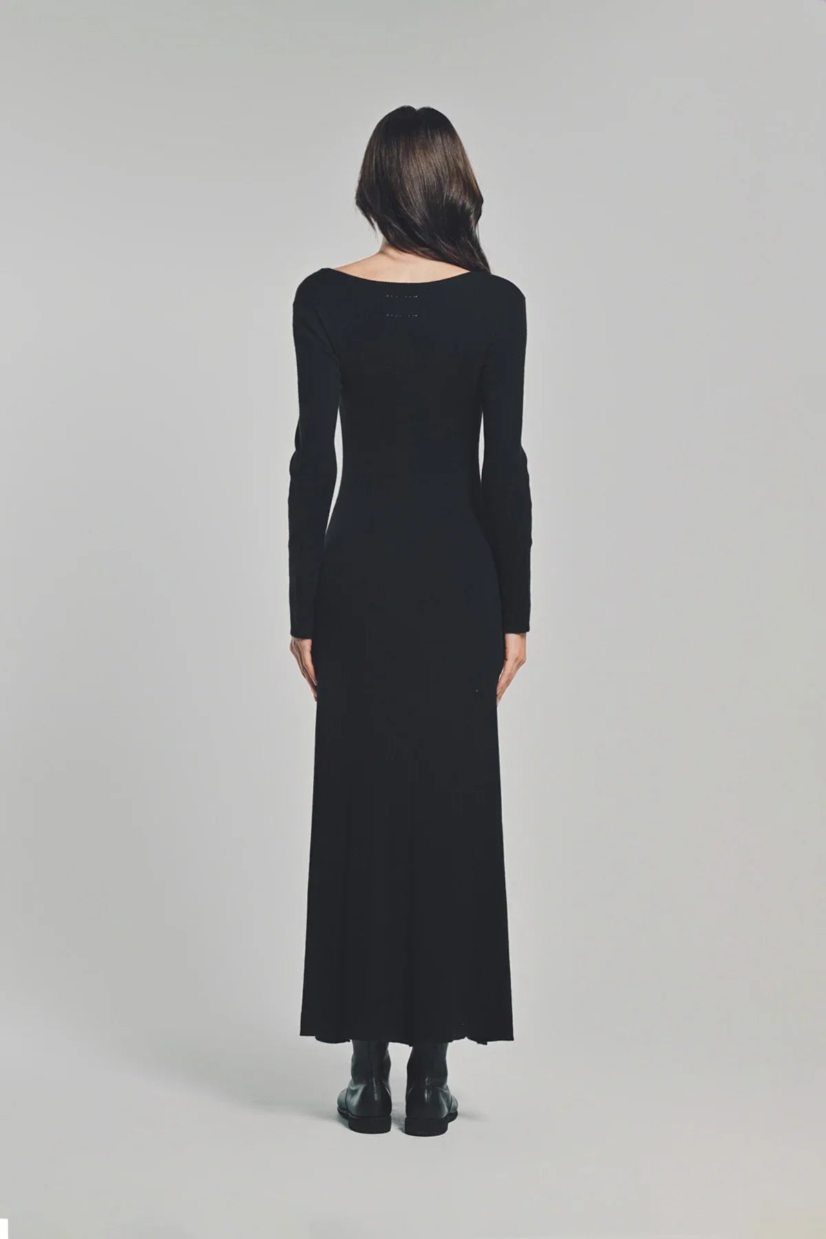 LARS ANDERSSON | SCOOPNECK LONG SLEEVE FLARE DRESS