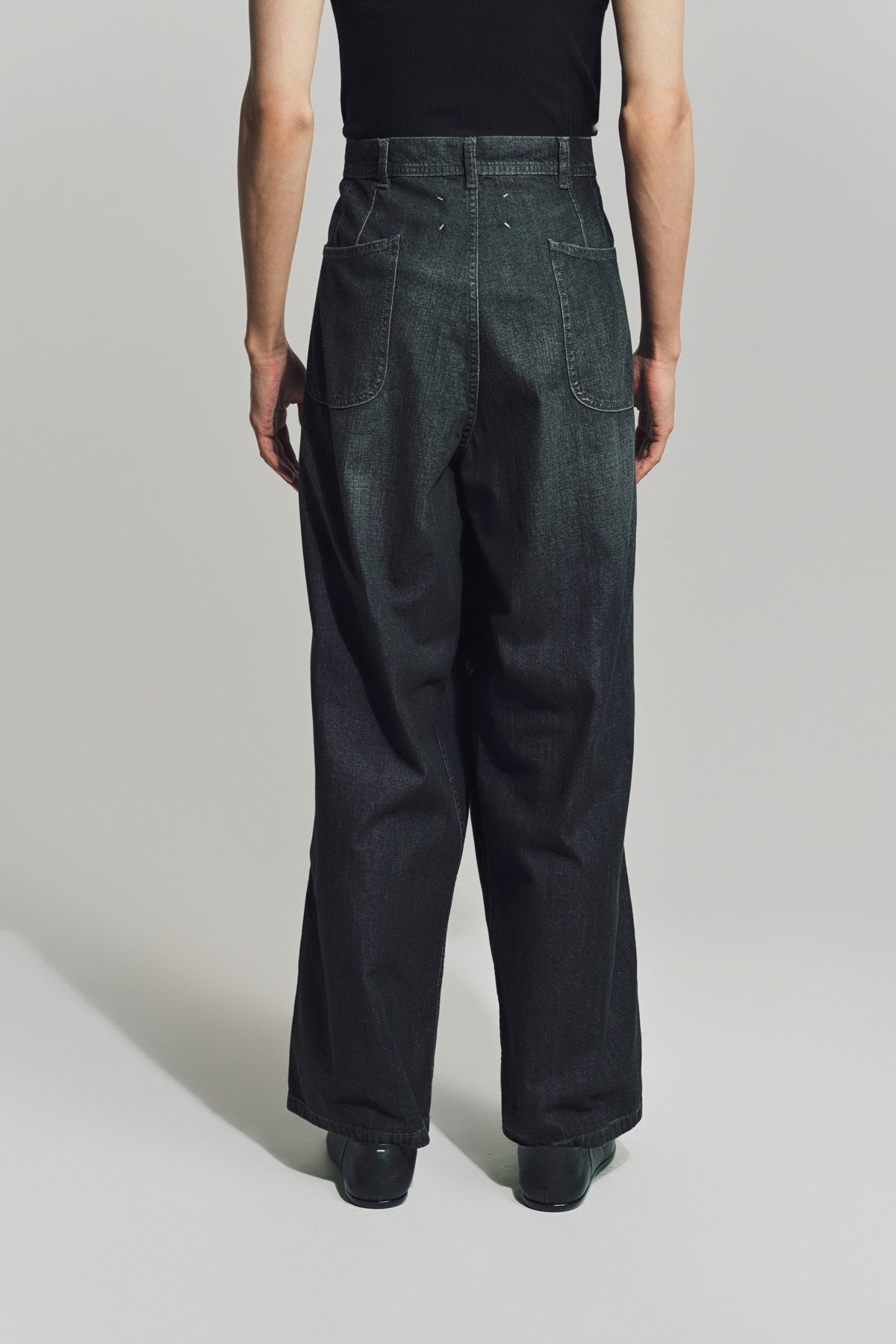 MAISON MARGIELA | DISTRESSED JEANS - MAXFIELD LA
