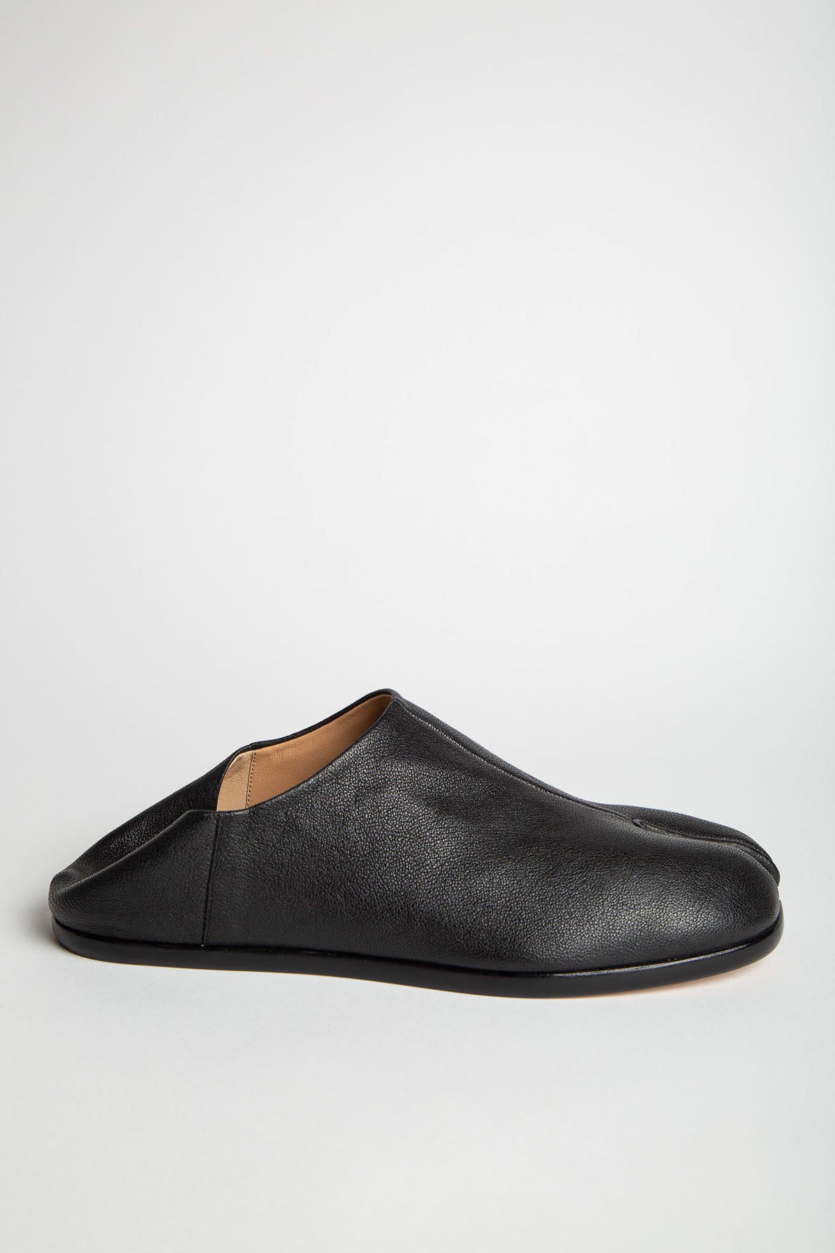 MAISON MARGIELA | TABI BABOUCHES - MAXFIELD LA