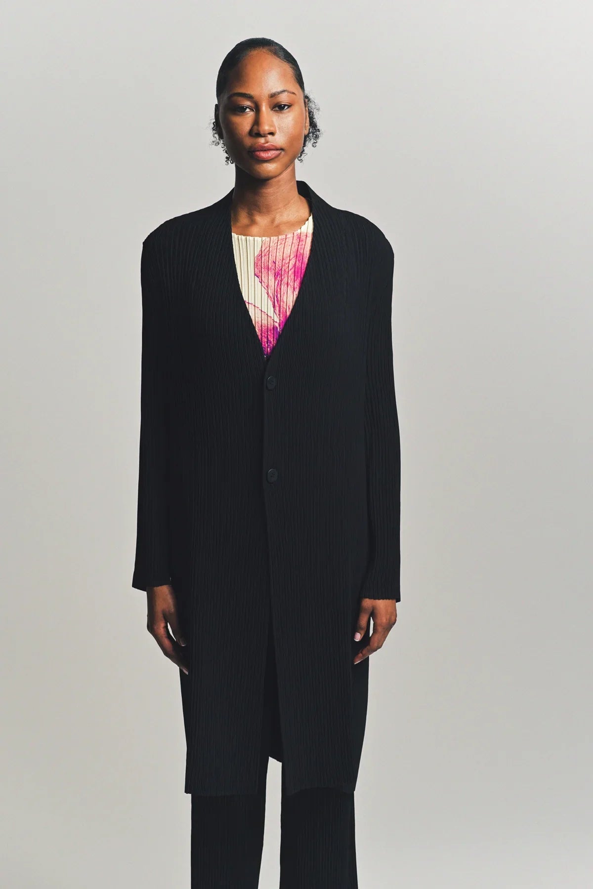 ISSEY MIYAKE | HATCHING PLEATED COAT