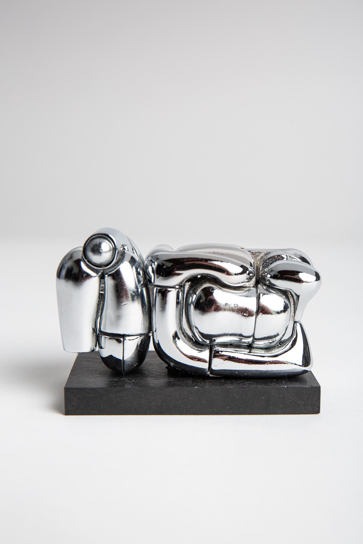 MAXFIELD PRIVATE COLLECTION | 1968 MINI MARIA STATUE