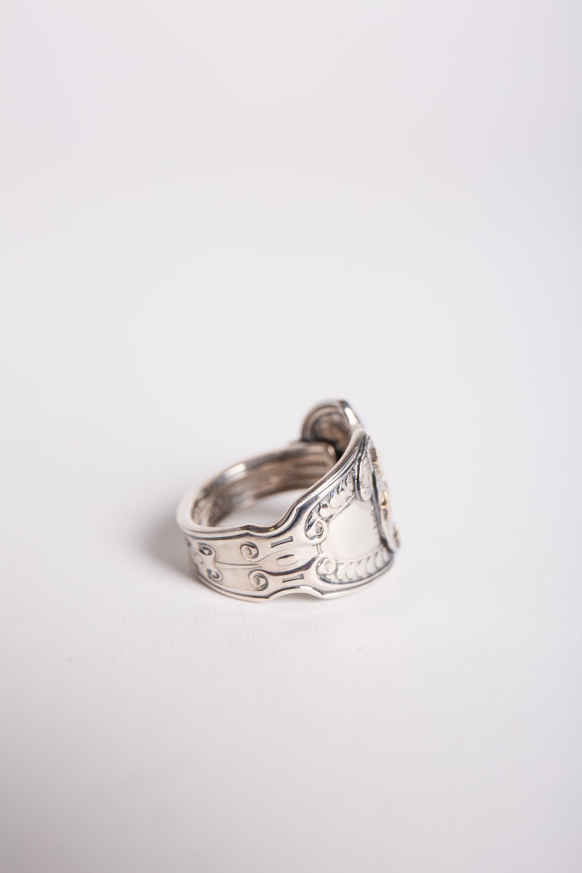 BLIND MAN TOGS | 18K YELLOW GOLD AND STERLING SILVER 7 STARS HORSESHOE RING - MAXFIELD LA