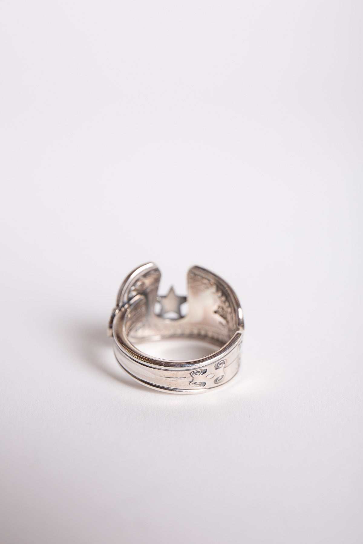 BLIND MAN TOGS | 18K YELLOW GOLD AND STERLING SILVER 7 STARS HORSESHOE RING - MAXFIELD LA