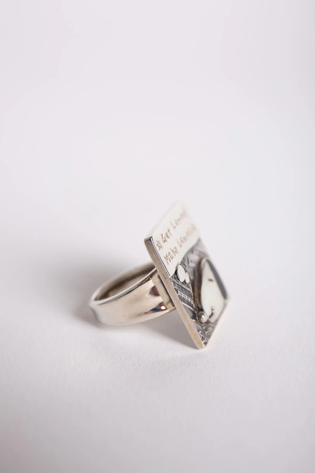 BLIND MAN TOGS | SNOOPY MOSAIC RING