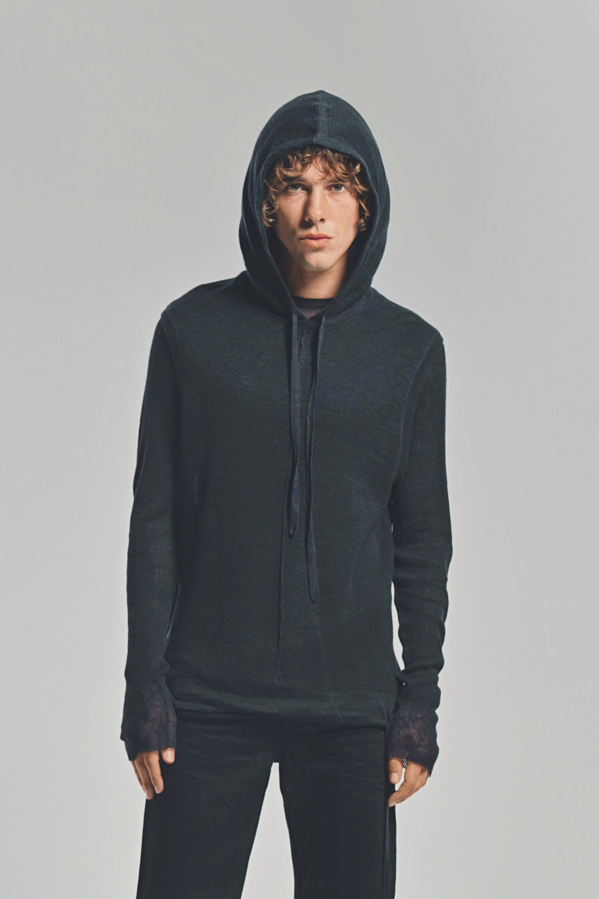 LARS ANDERSSON | SLEEVELESS HOODIE