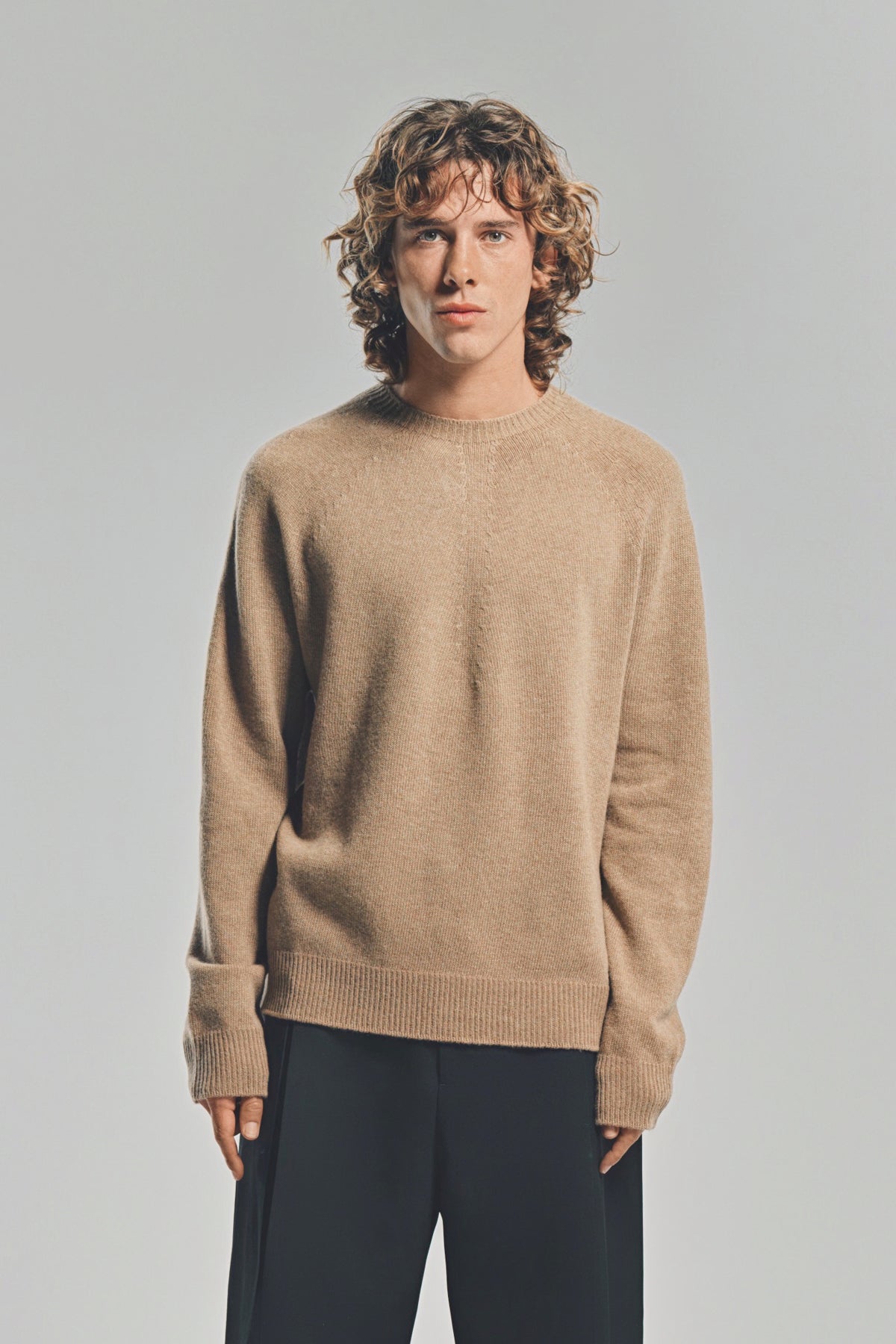 JIL SANDER | SEAMLESS LONG SLEEVE SWEATER