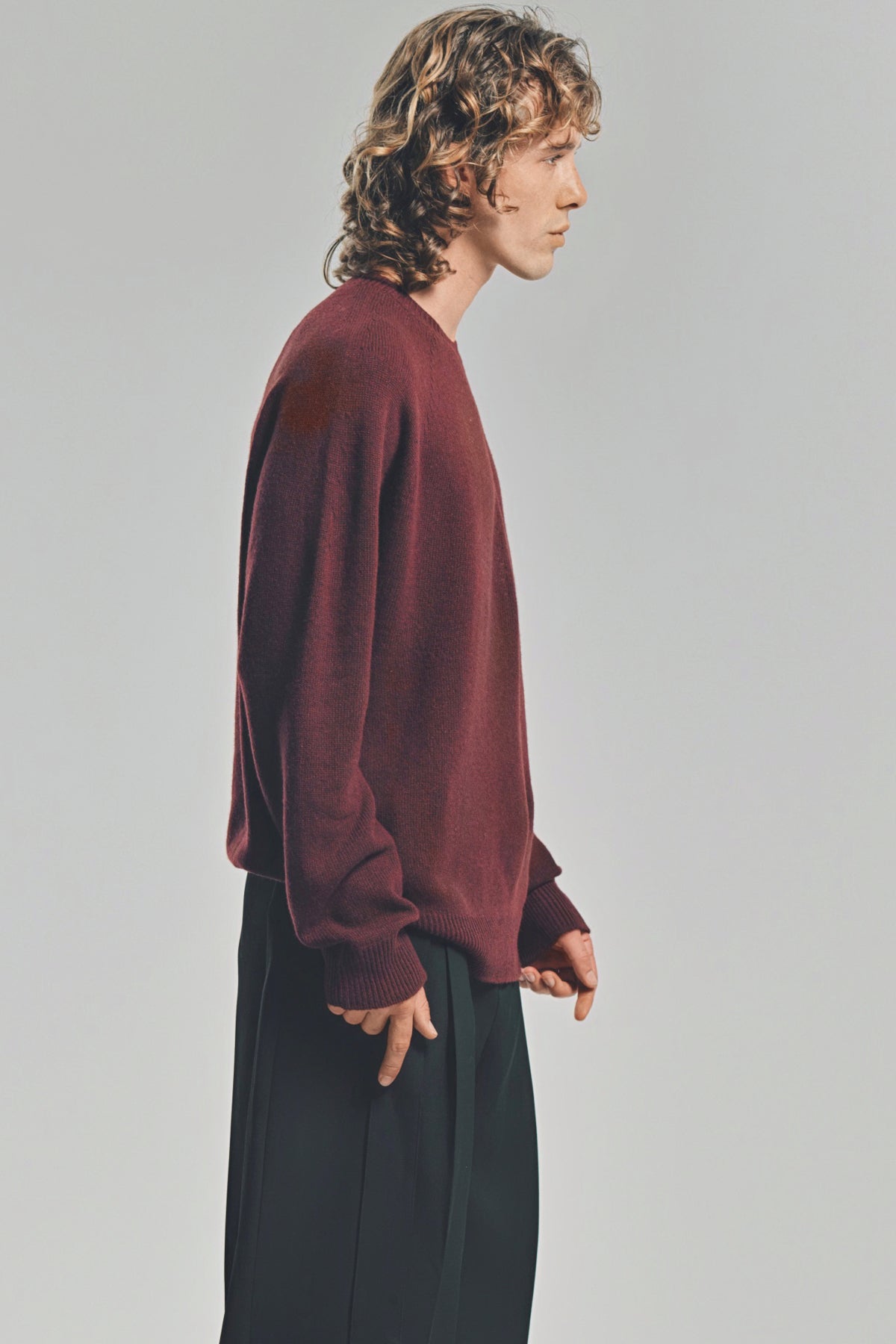JIL SANDER | SEAMLESS LONG SLEEVE SWEATER