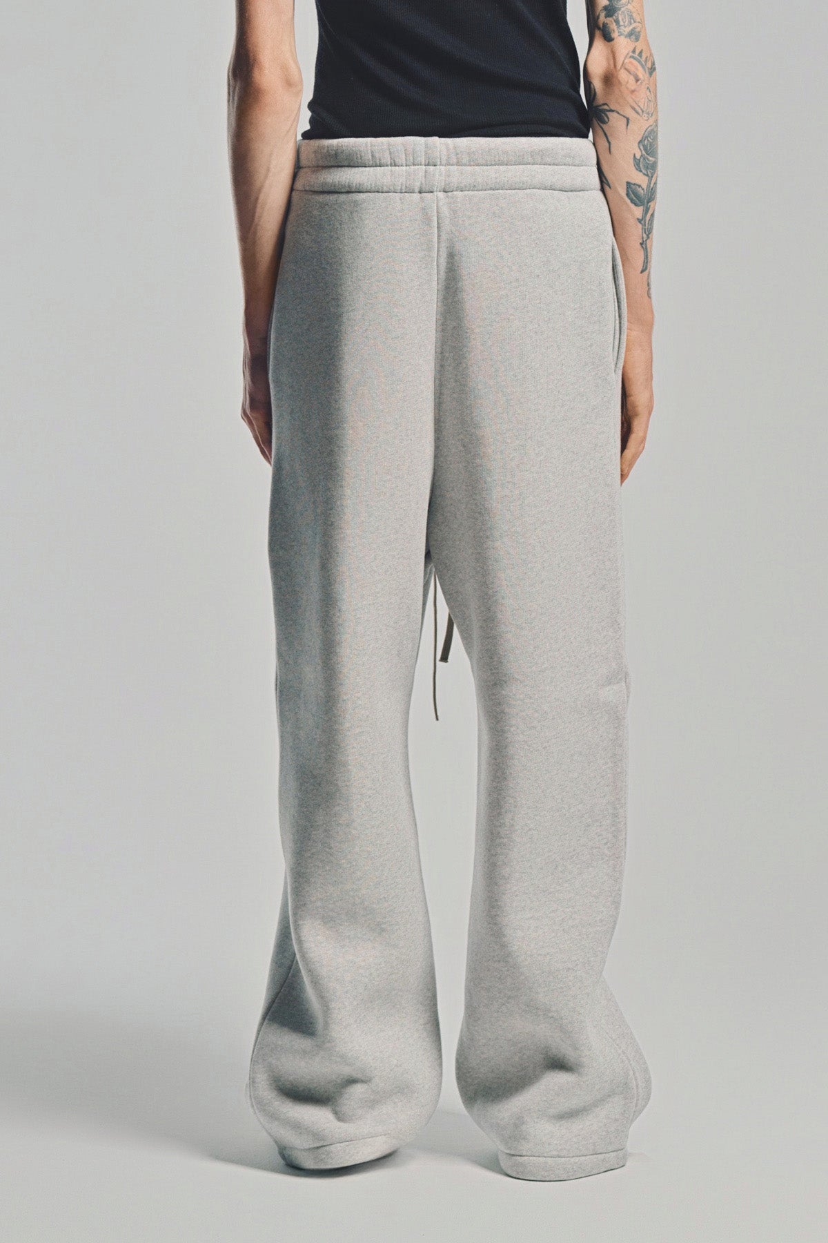 FEAR OF GOD | ATHLETICS WIDE LEG SWEATPANTS