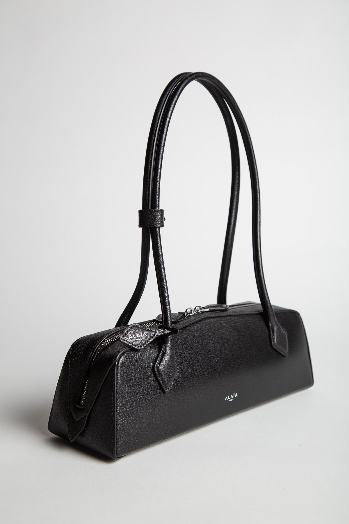 ALAÏA | LE TECKEL MEDIUM BAG IN GOATSKIN
