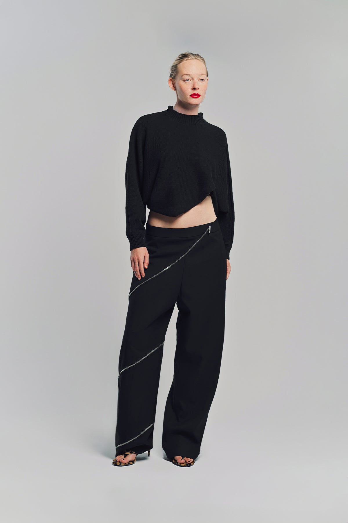 ALAIA ニット ALAÏA Cropped cashmere-blend turtleneck sweater | NET-A-PORTER