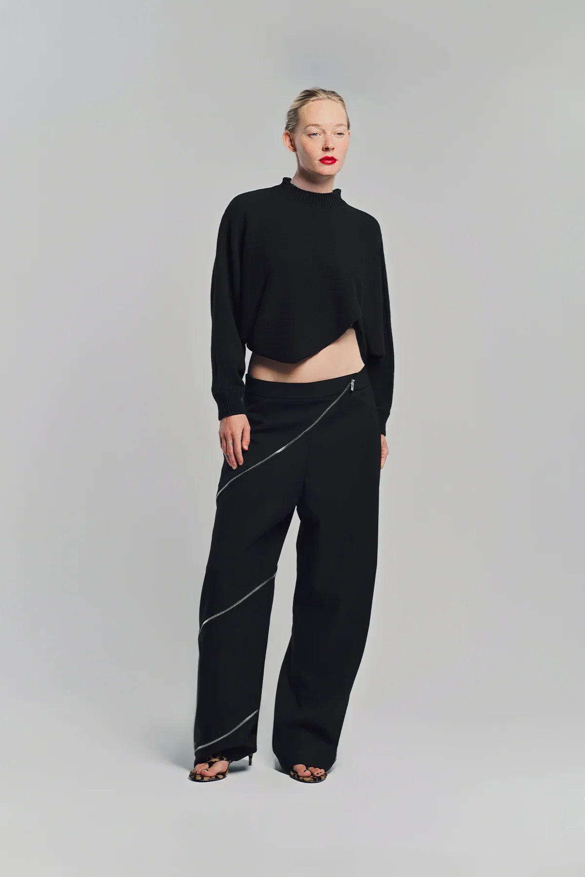 ALAÏA | ASYMMETRIC SWEATER