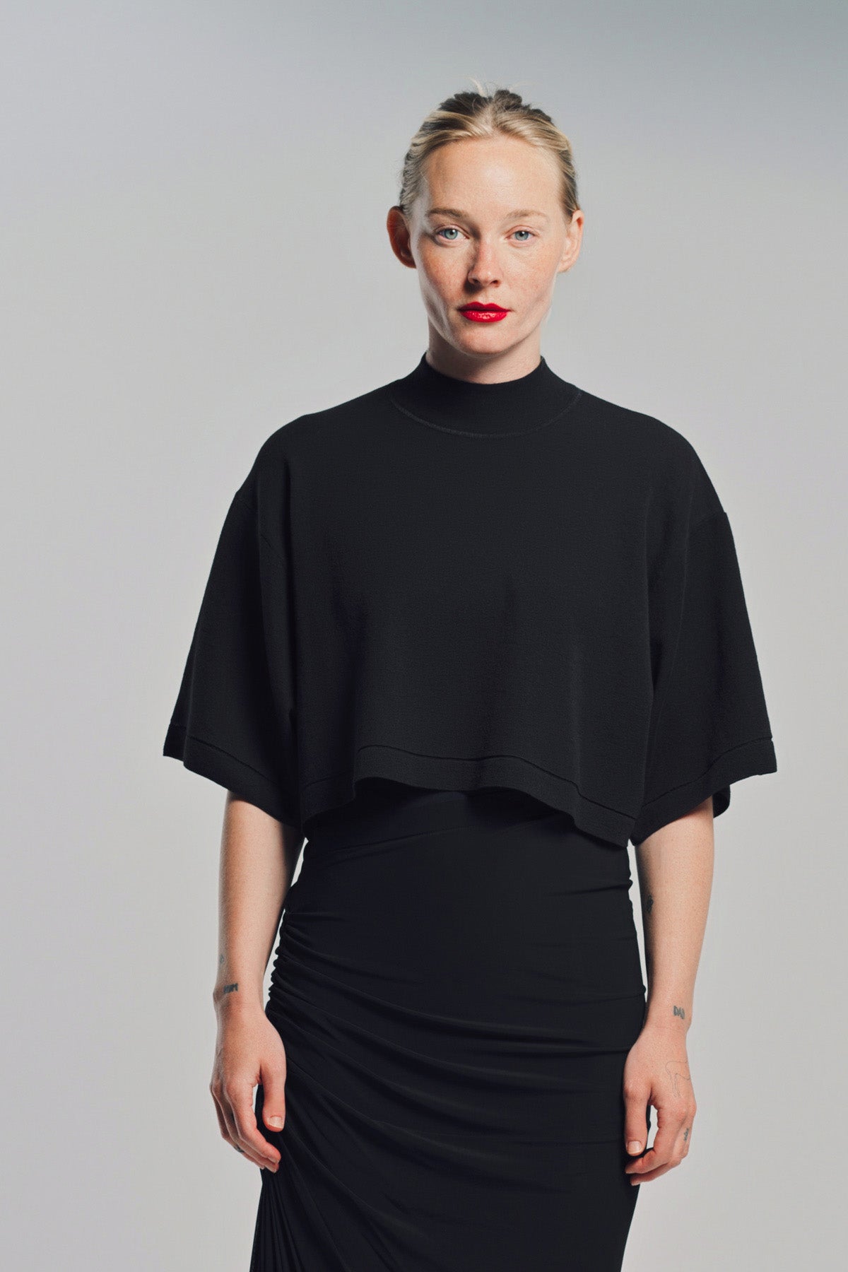 ALAÏA | KNITTED CROPPED T-SHIRT