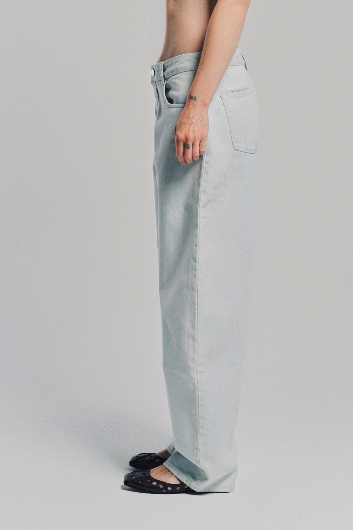 ALAÏA | LOW WAIST ROUND JEANS