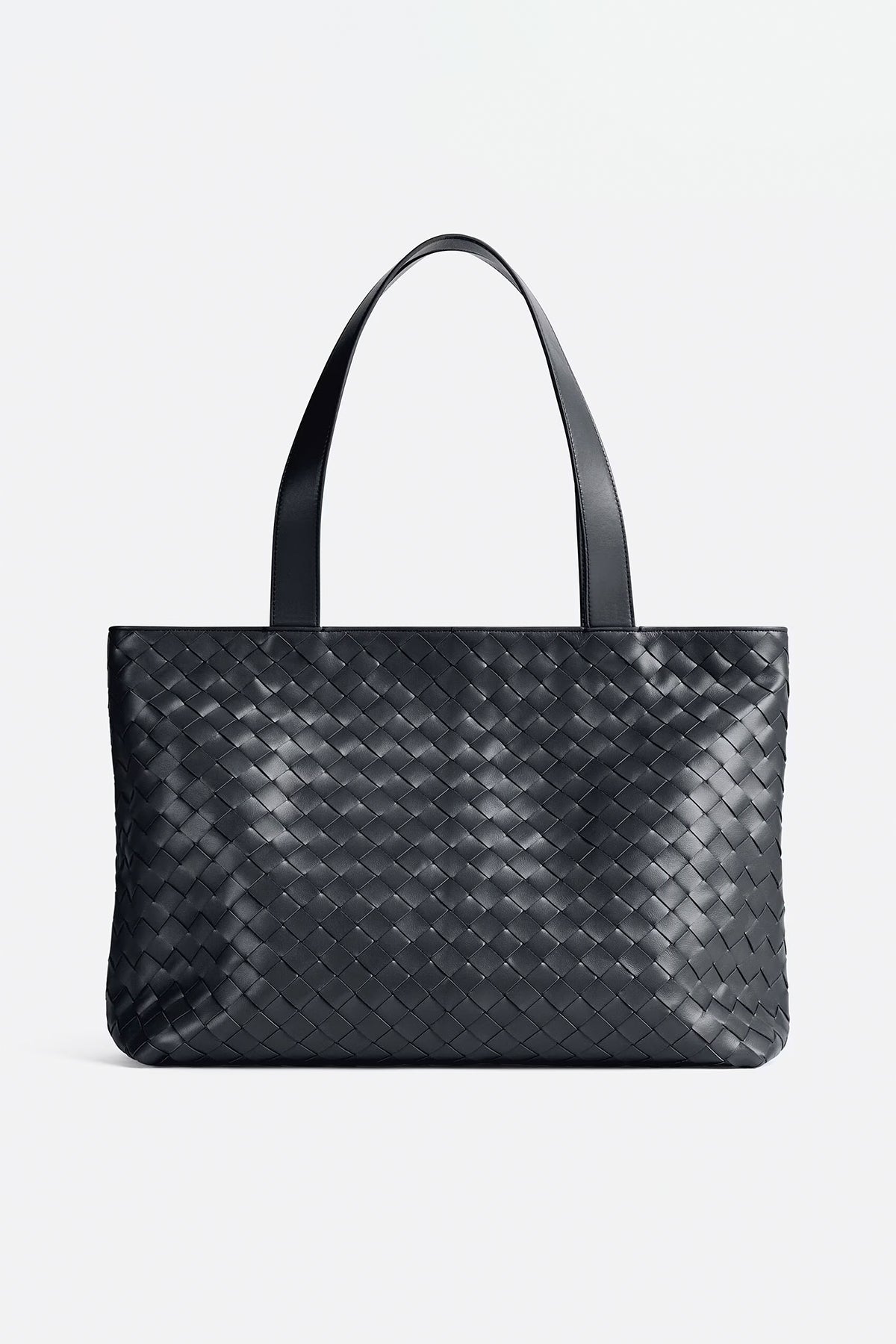 BOTTEGA VENETA 黒Mサイズ　袋以外新品未使用 BOTTEGA VENETA | SMALL INTRECCIATO ZIPPED TOTE