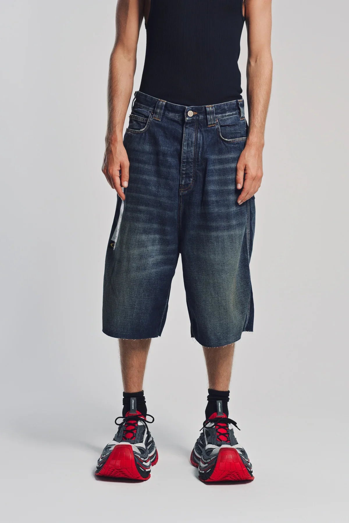 BALENCIAGA | STICKER DENIM SHORTS