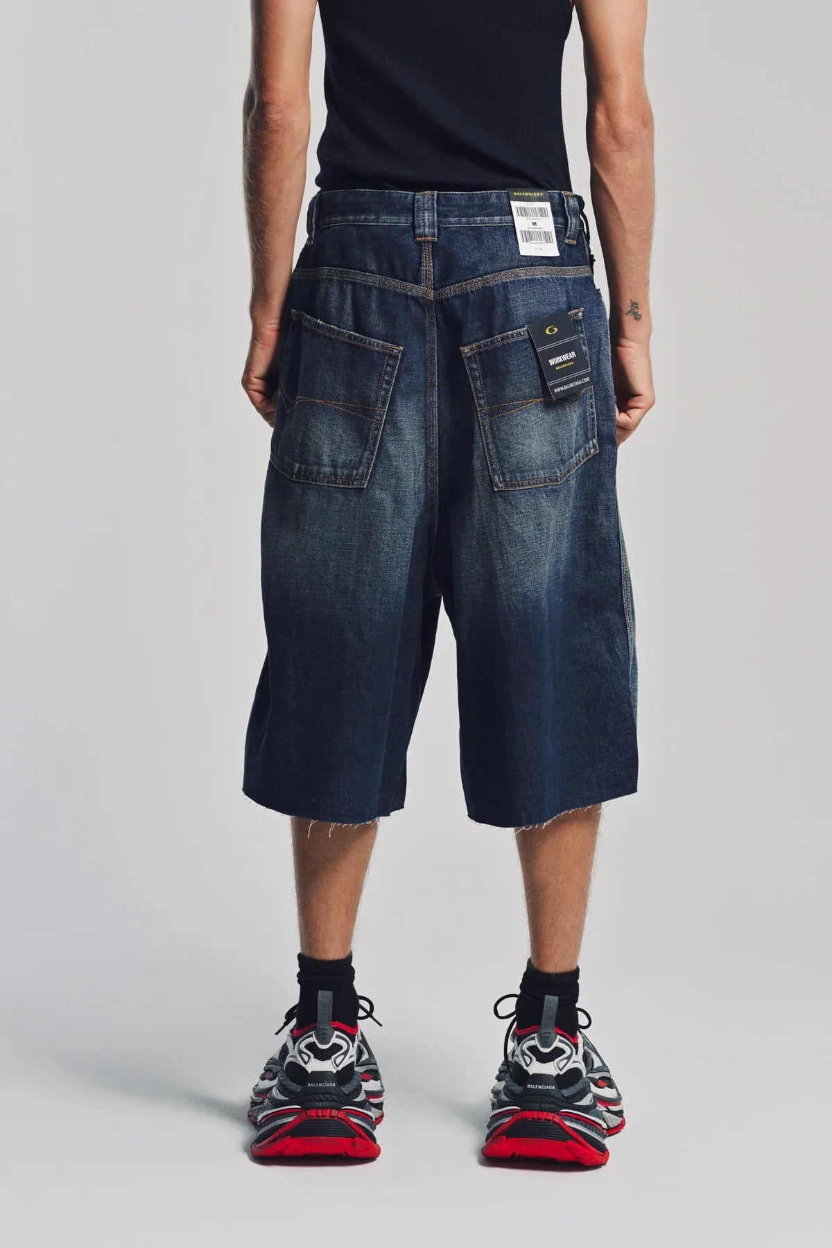 BALENCIAGA | STICKER DENIM SHORTS