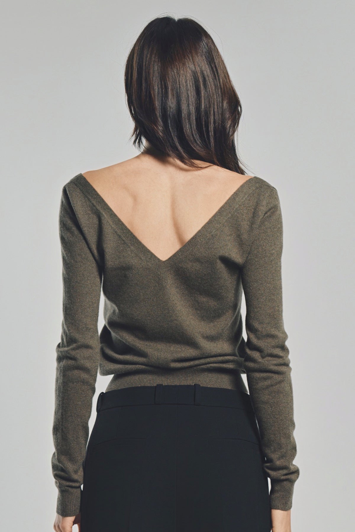 SAINT LAURENT | V-NECK SWEATER IN CASHMERE