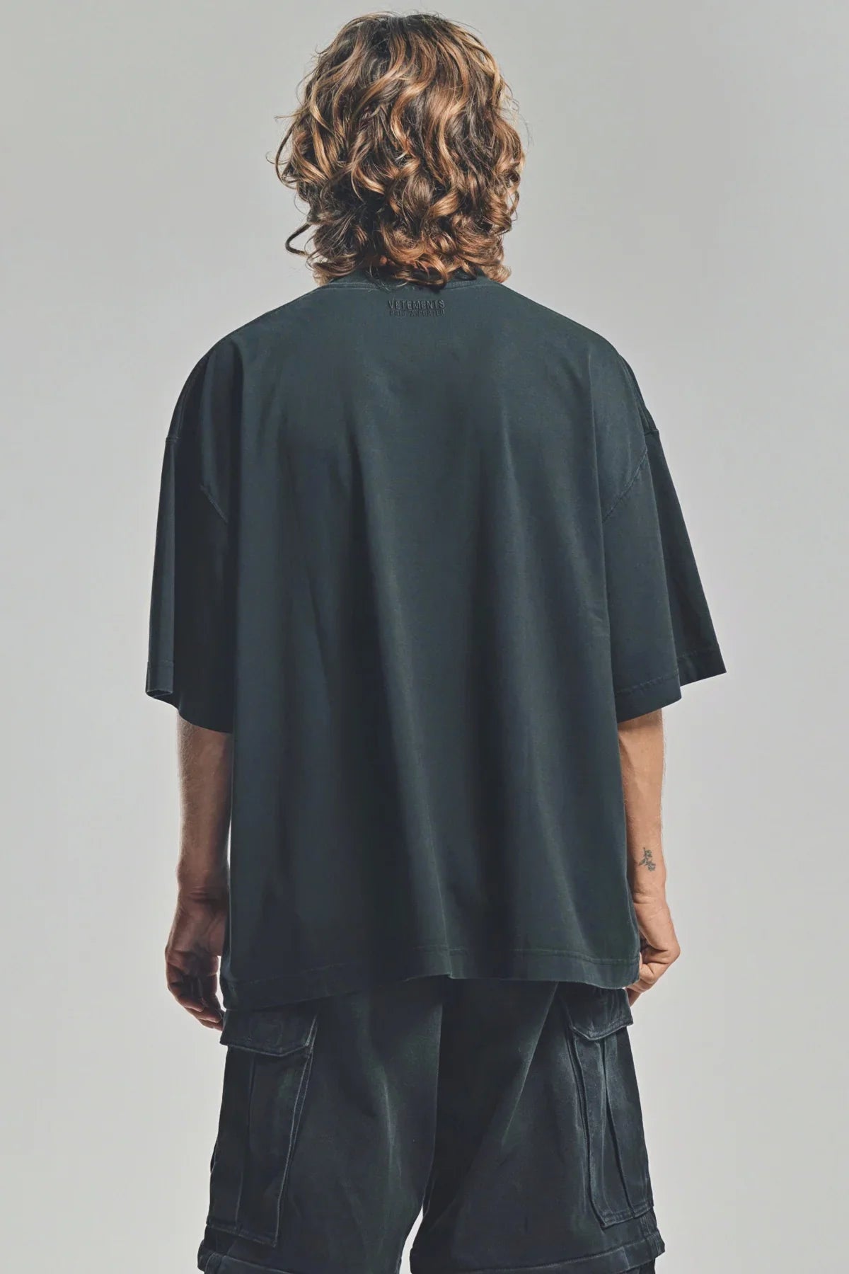 VETEMENTS | DVD TEE