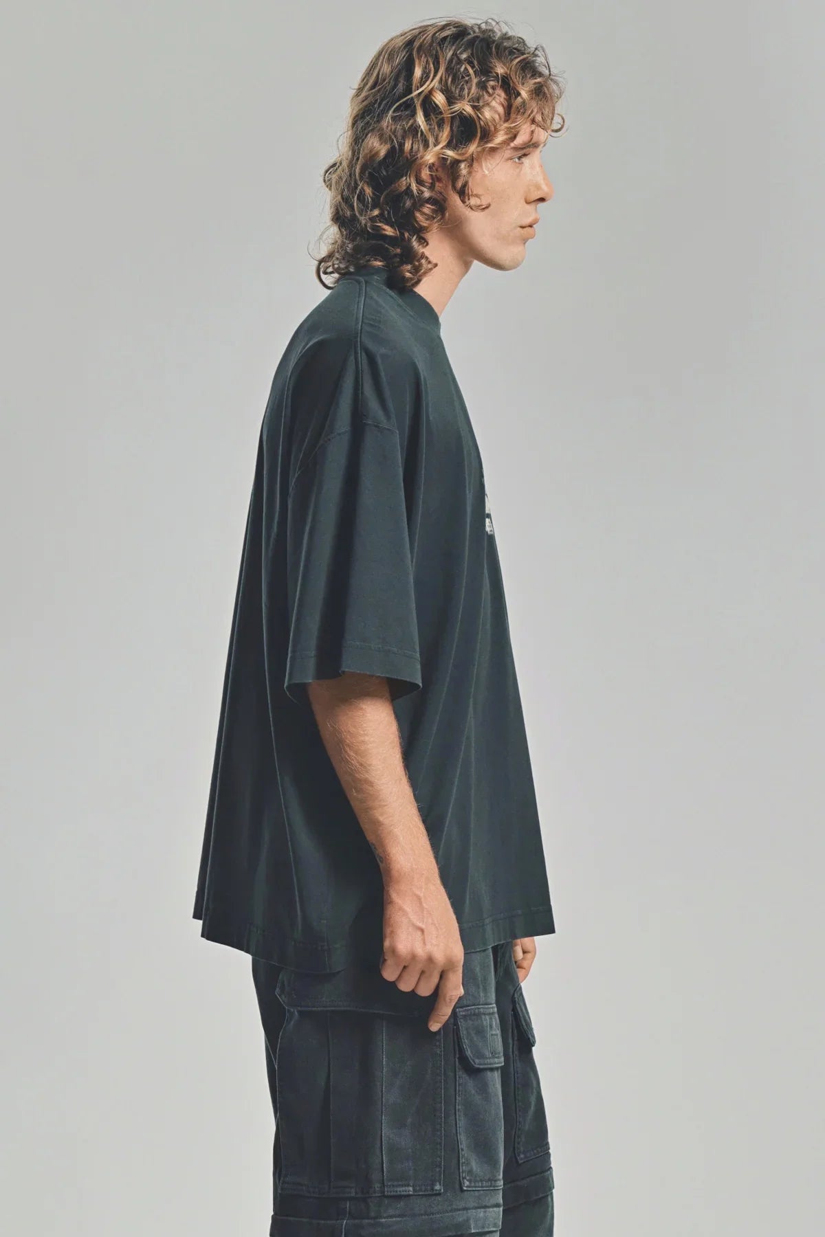 VETEMENTS | DVD TEE