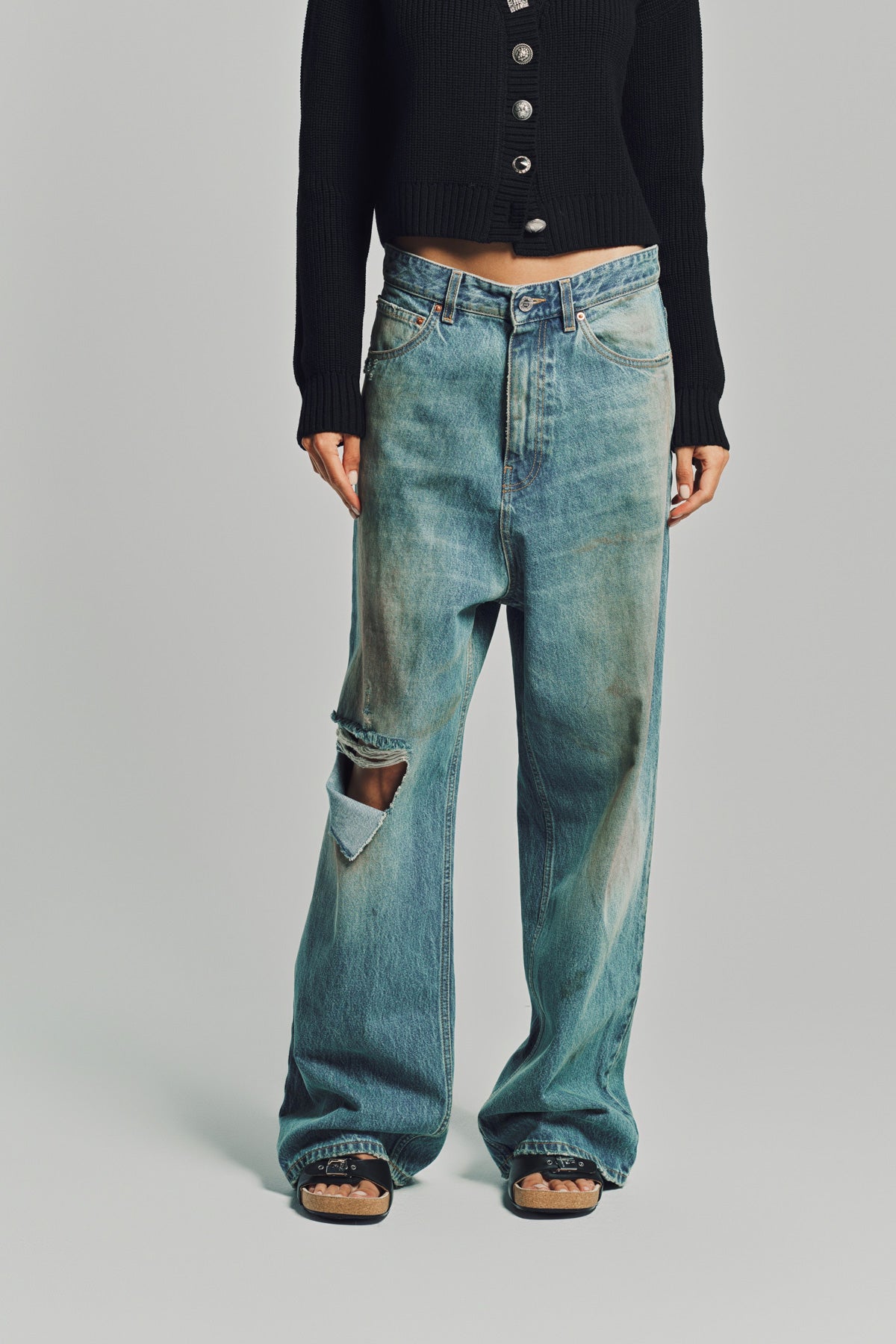 VETEMENTS | DISTRESSED BAGGY JEANS