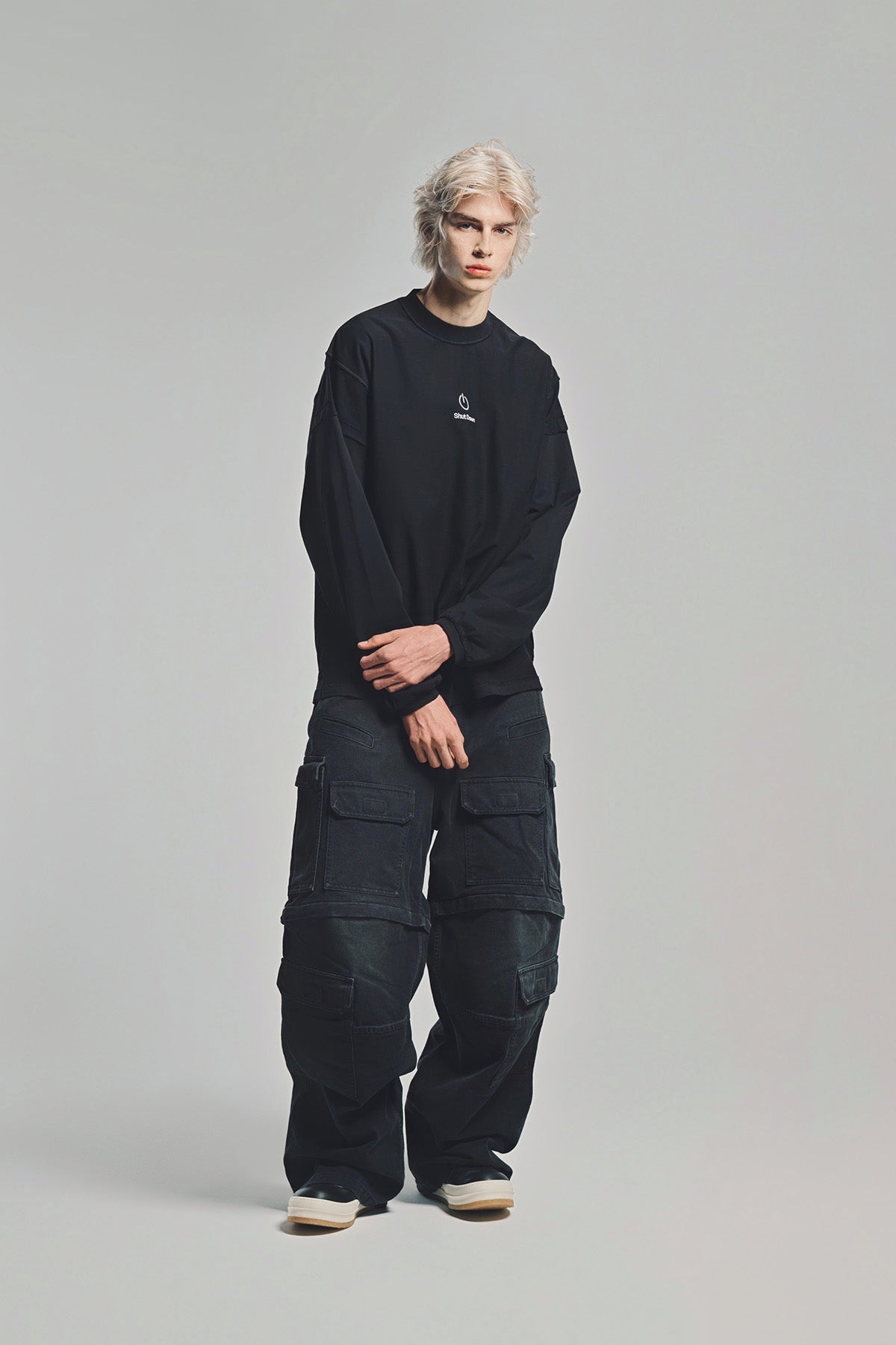 VETEMENTS | 'SHUT DOWN' EMBROIDERED REWORK LONG SLEEVE SHIRT