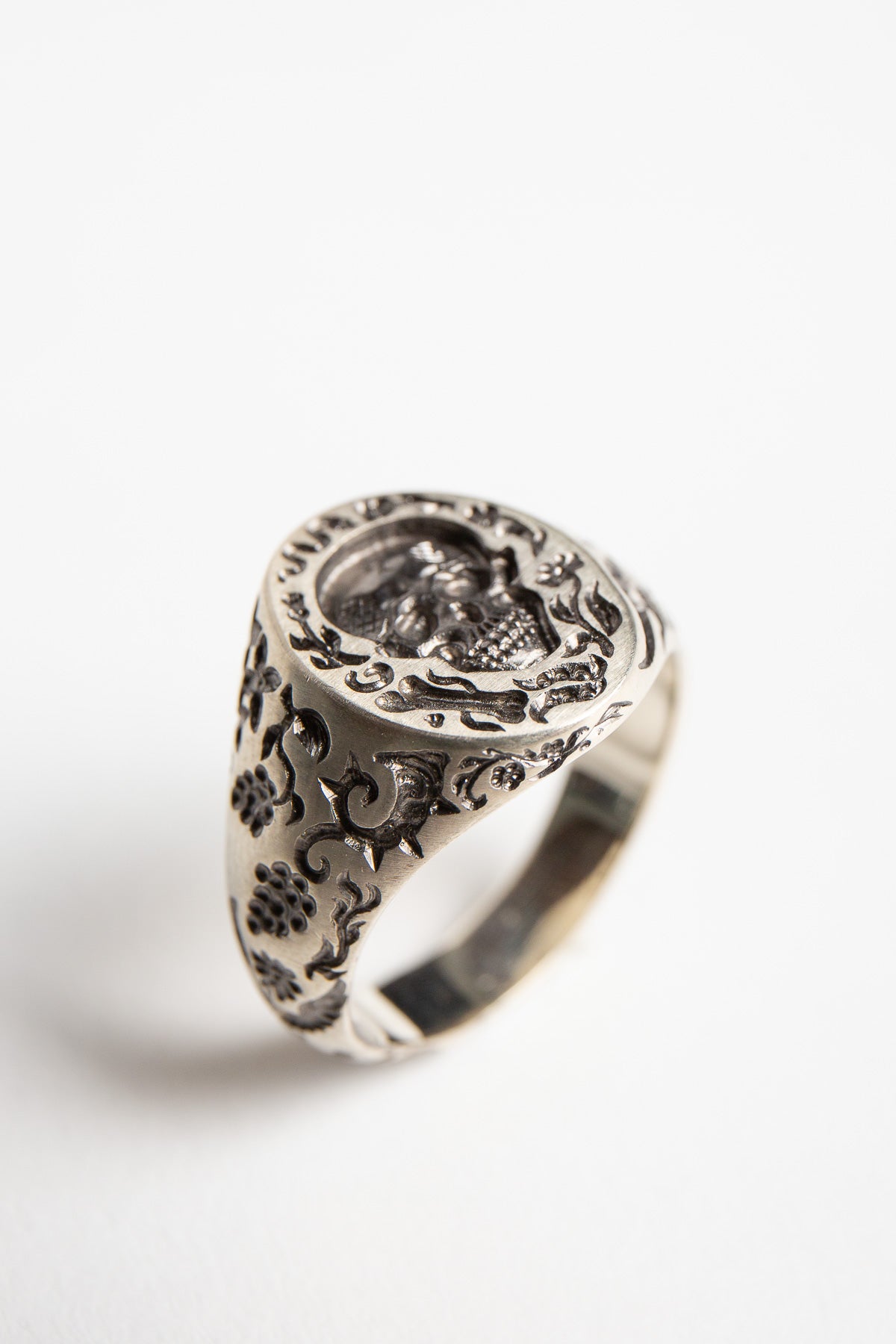 CASTRO SMITH | A RECIPE OX RING