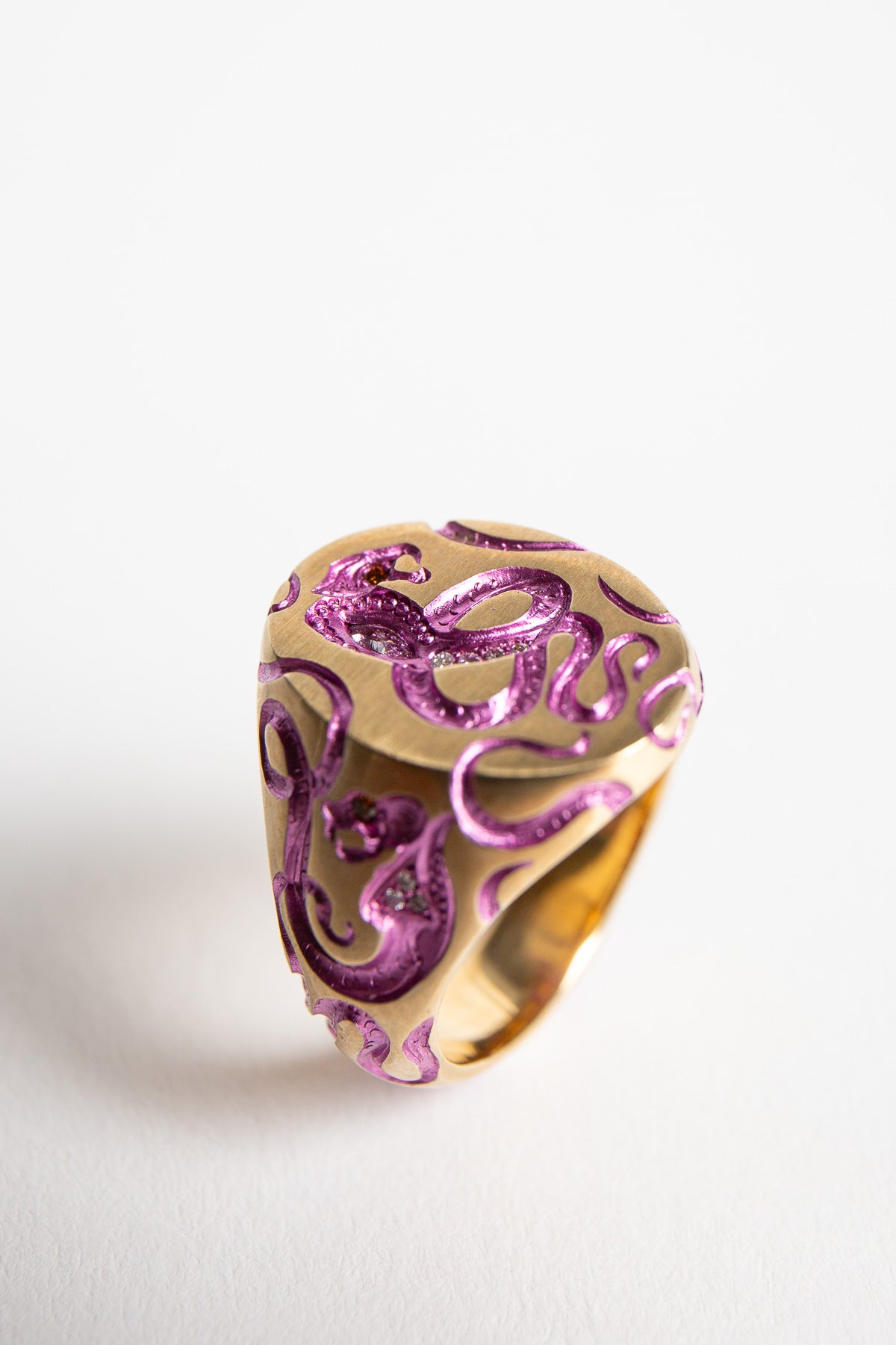 CASTRO SMITH | REVERSE QUEEN COBRA PURPLE & GOLD RING