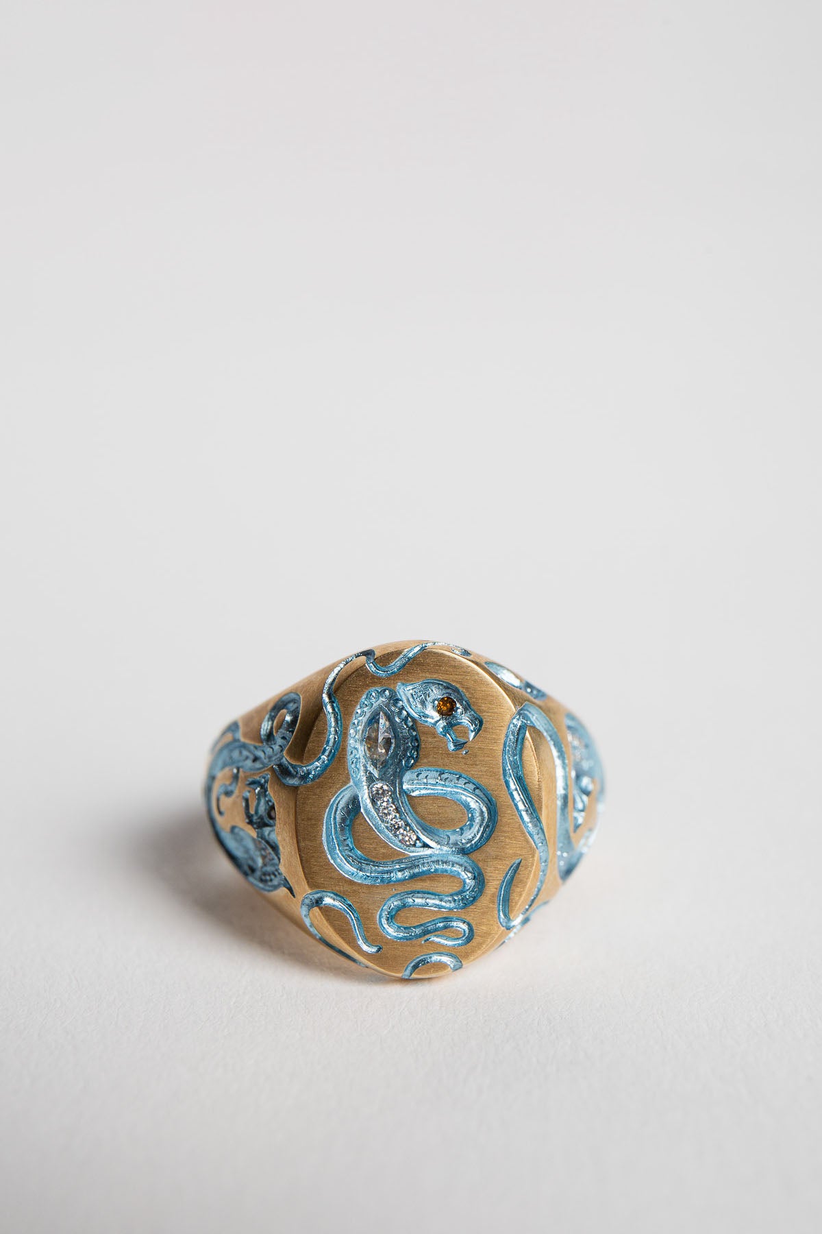 CASTRO SMITH | REVERSE QUEEN COBRA BABY BLUE & GOLD RING