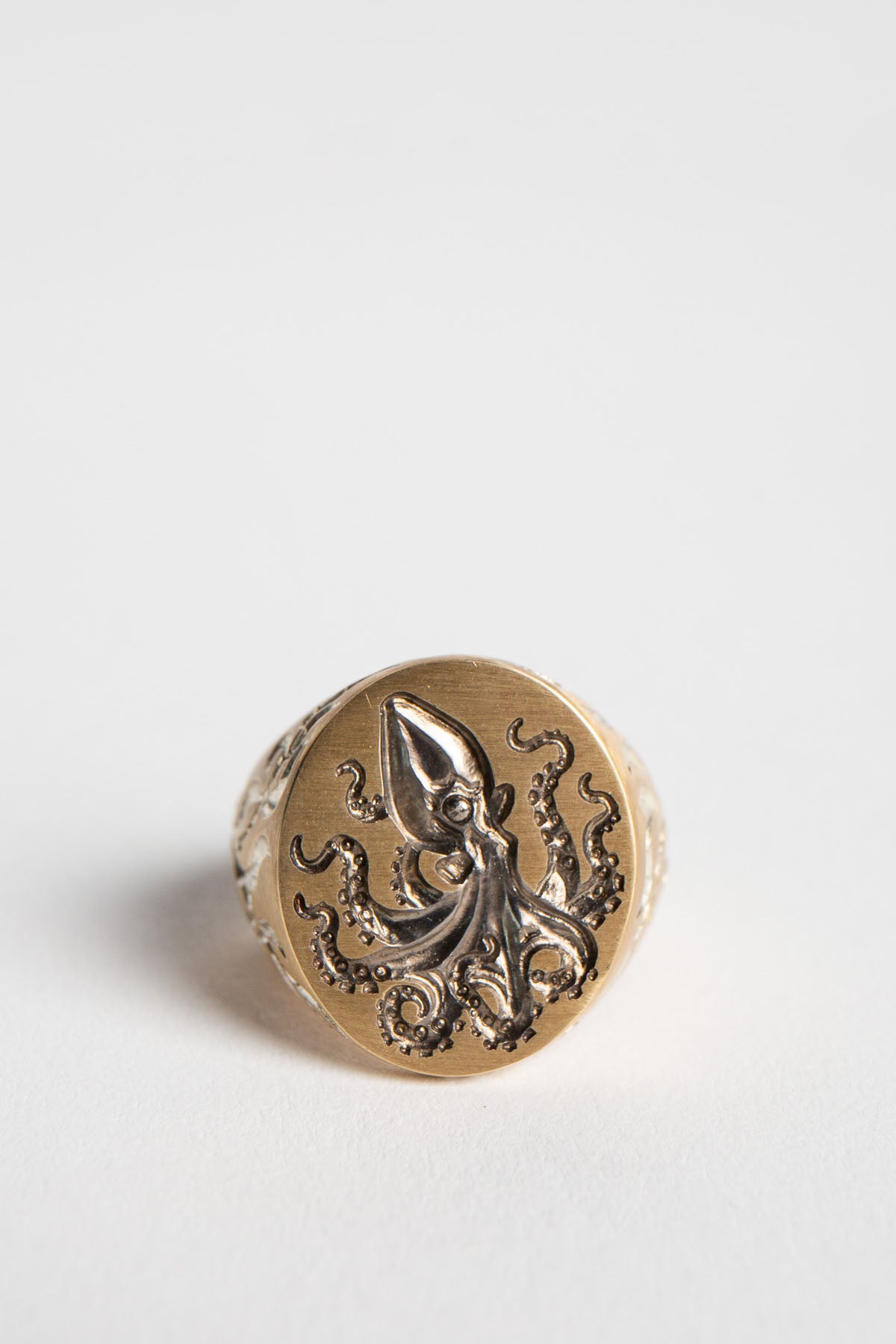 CASTRO SMITH | 'DIFFERENT MINDS' OCTOPUS SIGNET RING