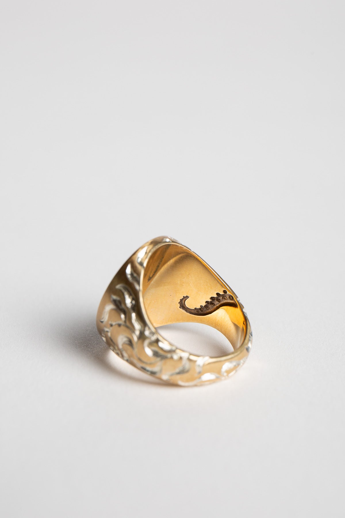 CASTRO SMITH | 'DIFFERENT MINDS' OCTOPUS SIGNET RING