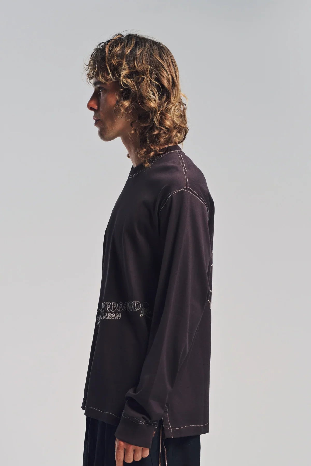 MASTERMIND | STITCHED LONG SLEEVE T-SHIRT