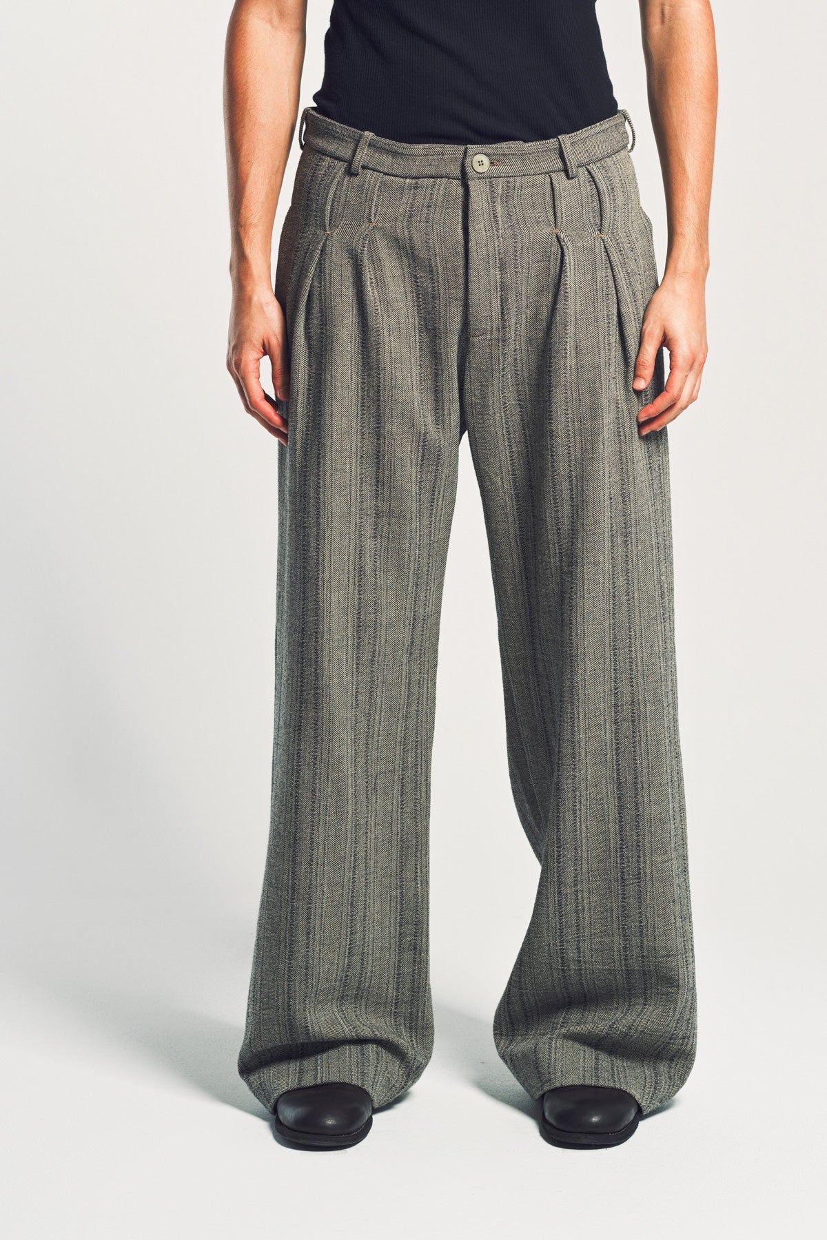 K'ANG | STRIPED LARGE FIT TROUSERS